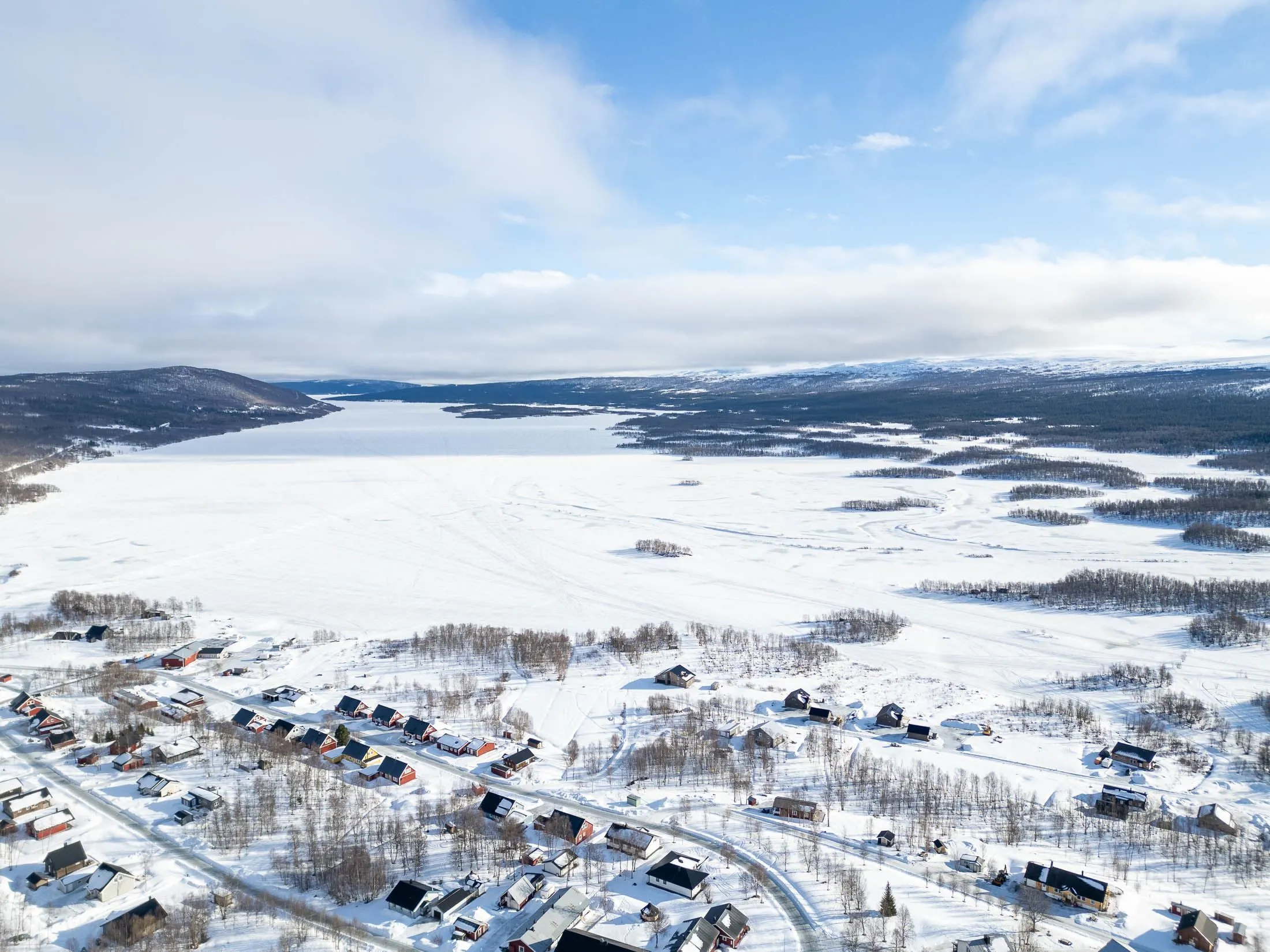 Spacious 5-Bedroom House in Scenic Klimpfjäll with Ample Grounds - View image 24 of 26