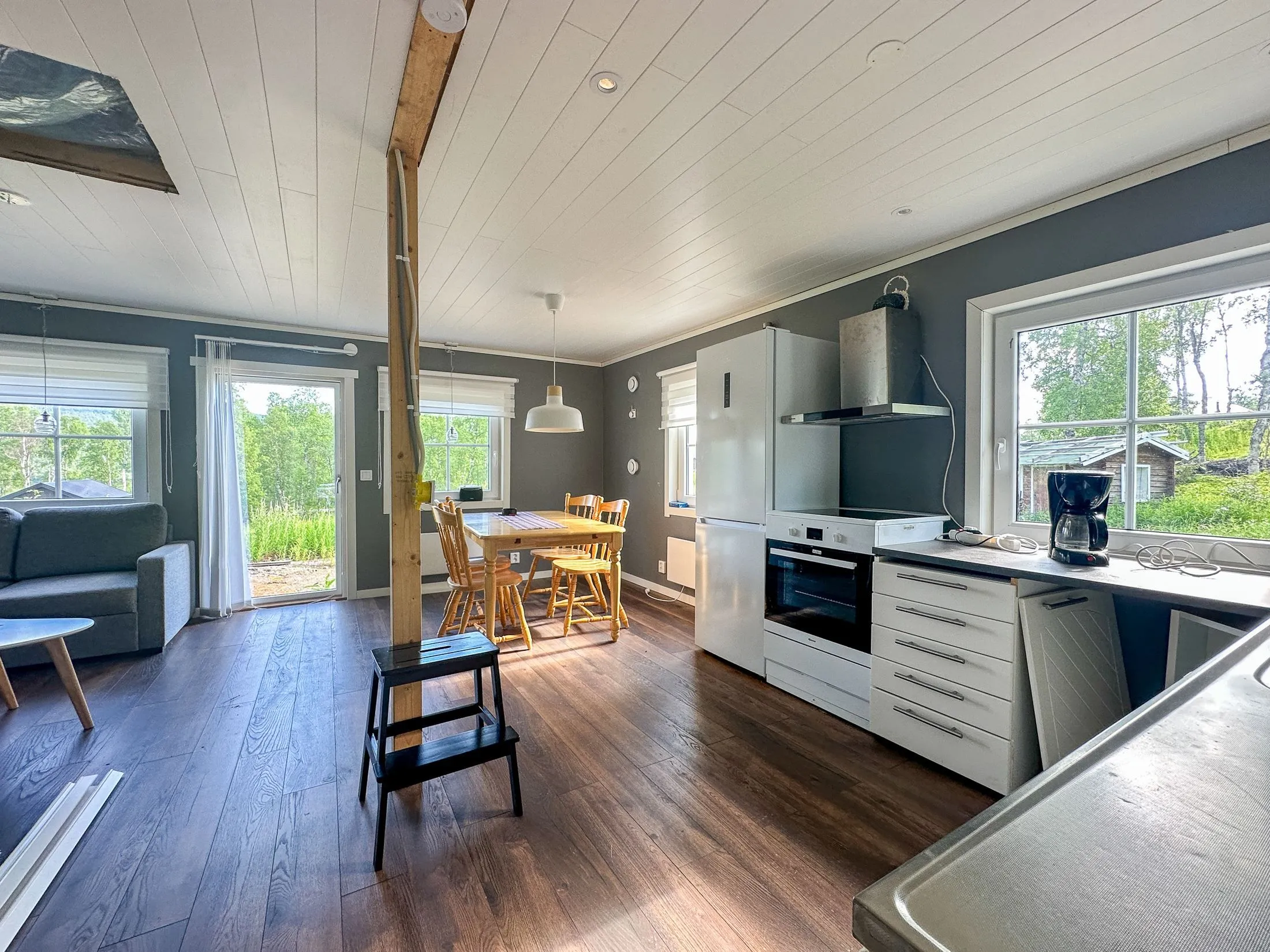 Modern 2-Bedroom Country House in Scenic Tärnaby, Sweden - Image 4