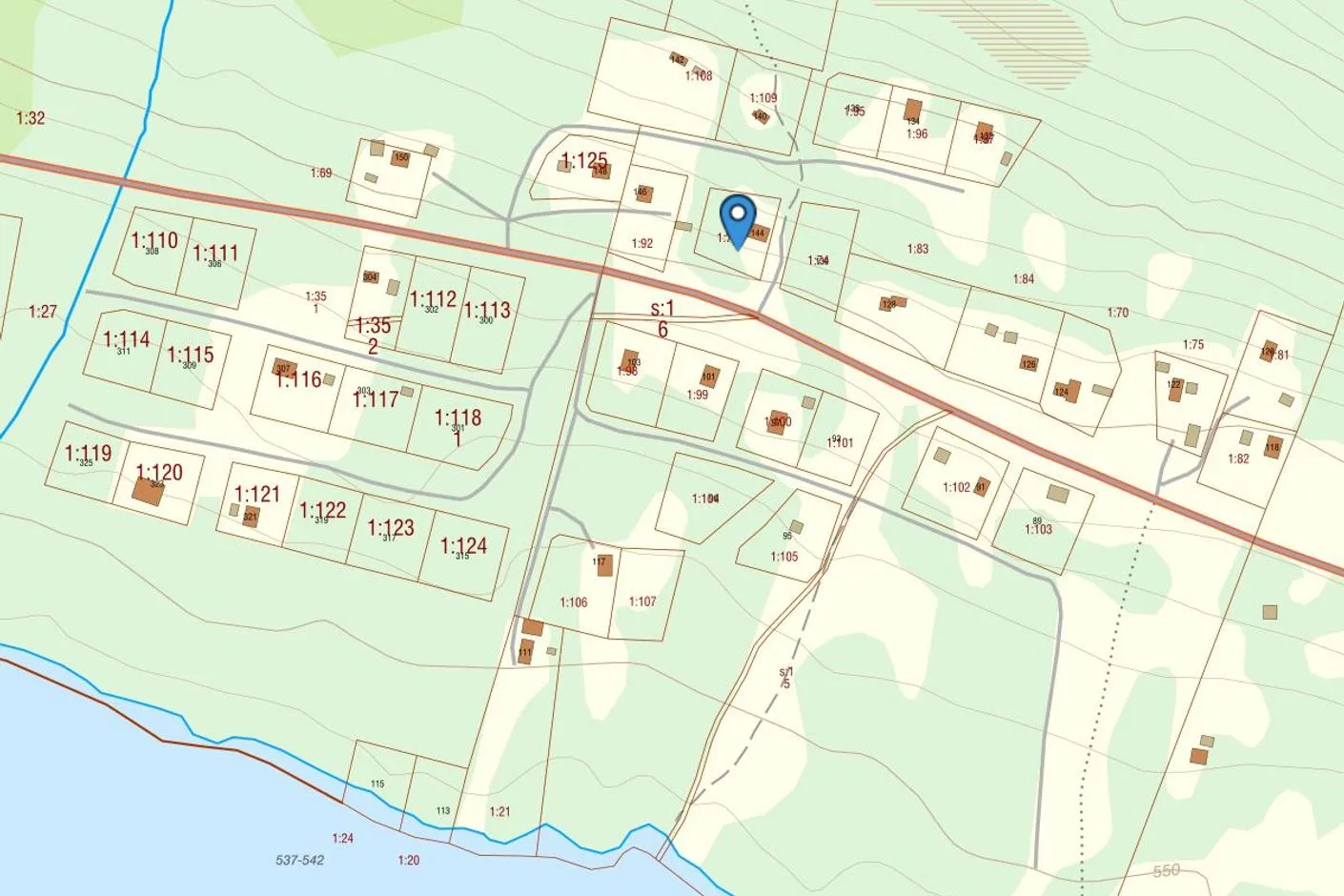 1980s Swedish Retreat with Expansive Garden and Wood Heating - View image 24 of 24