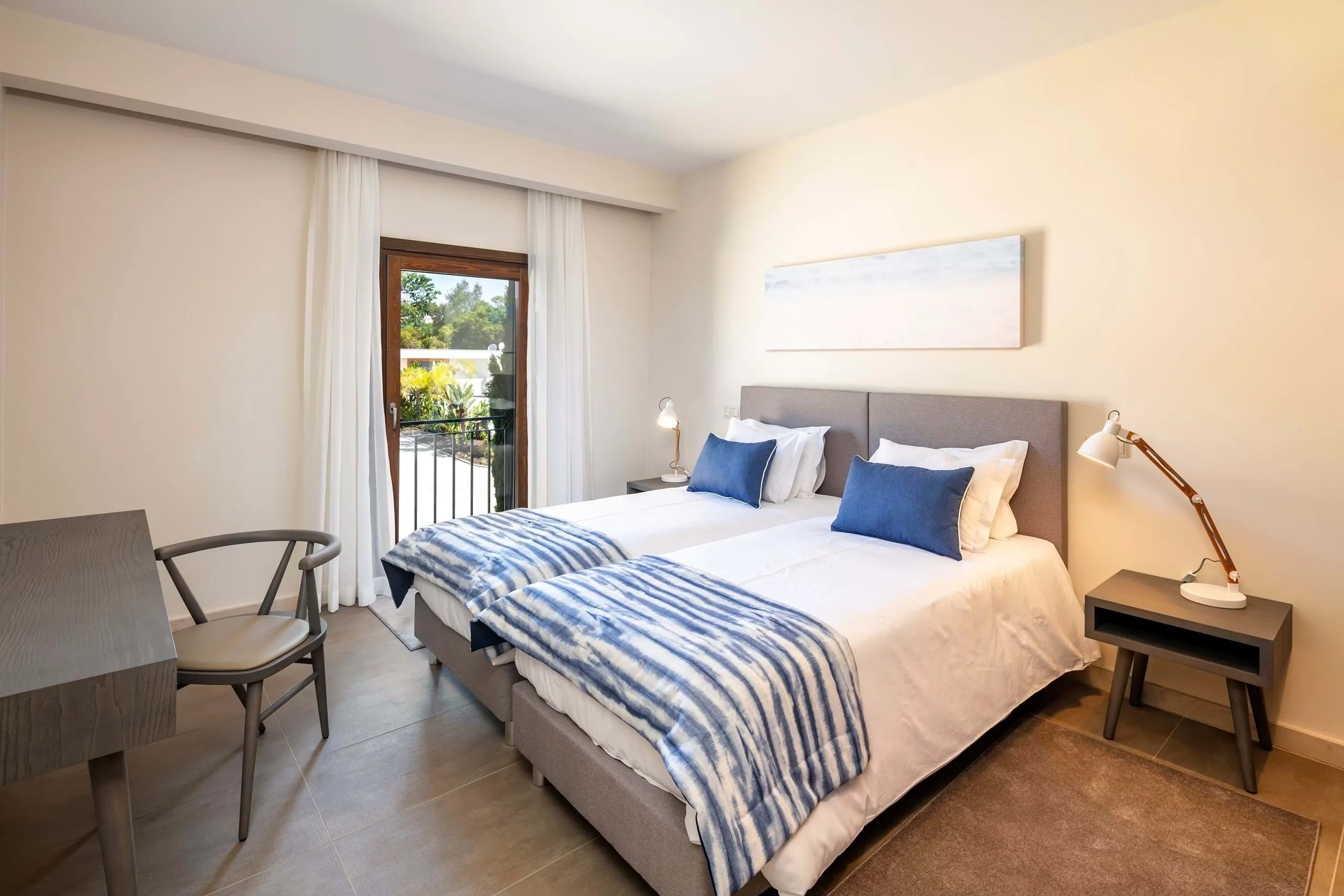 Contemporary 2-Bedroom Townhouse with Private Pool in Vale de Milho, Carvoeiro - View image 28 of 37