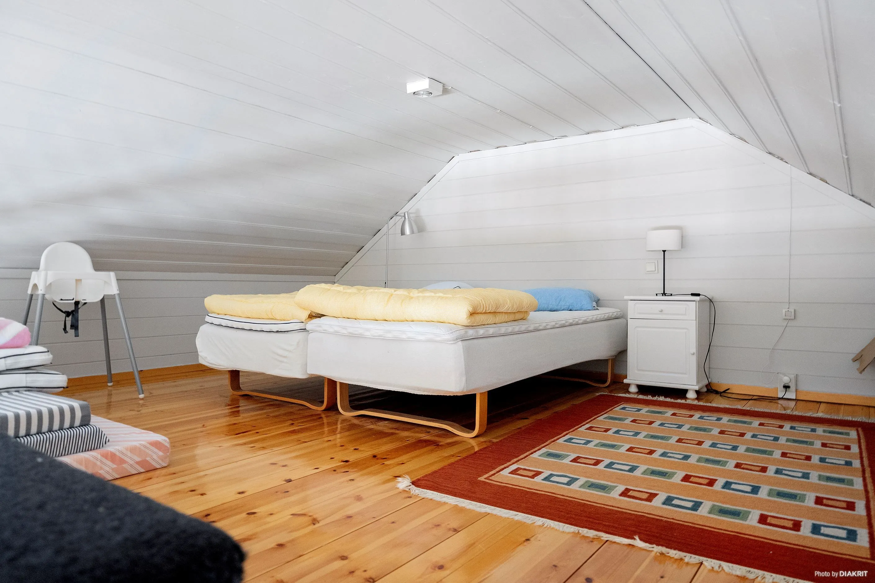 6-Bedroom Swedish Retreat with Guest House and Sauna in Kittelfjäll - View image 13 of 35