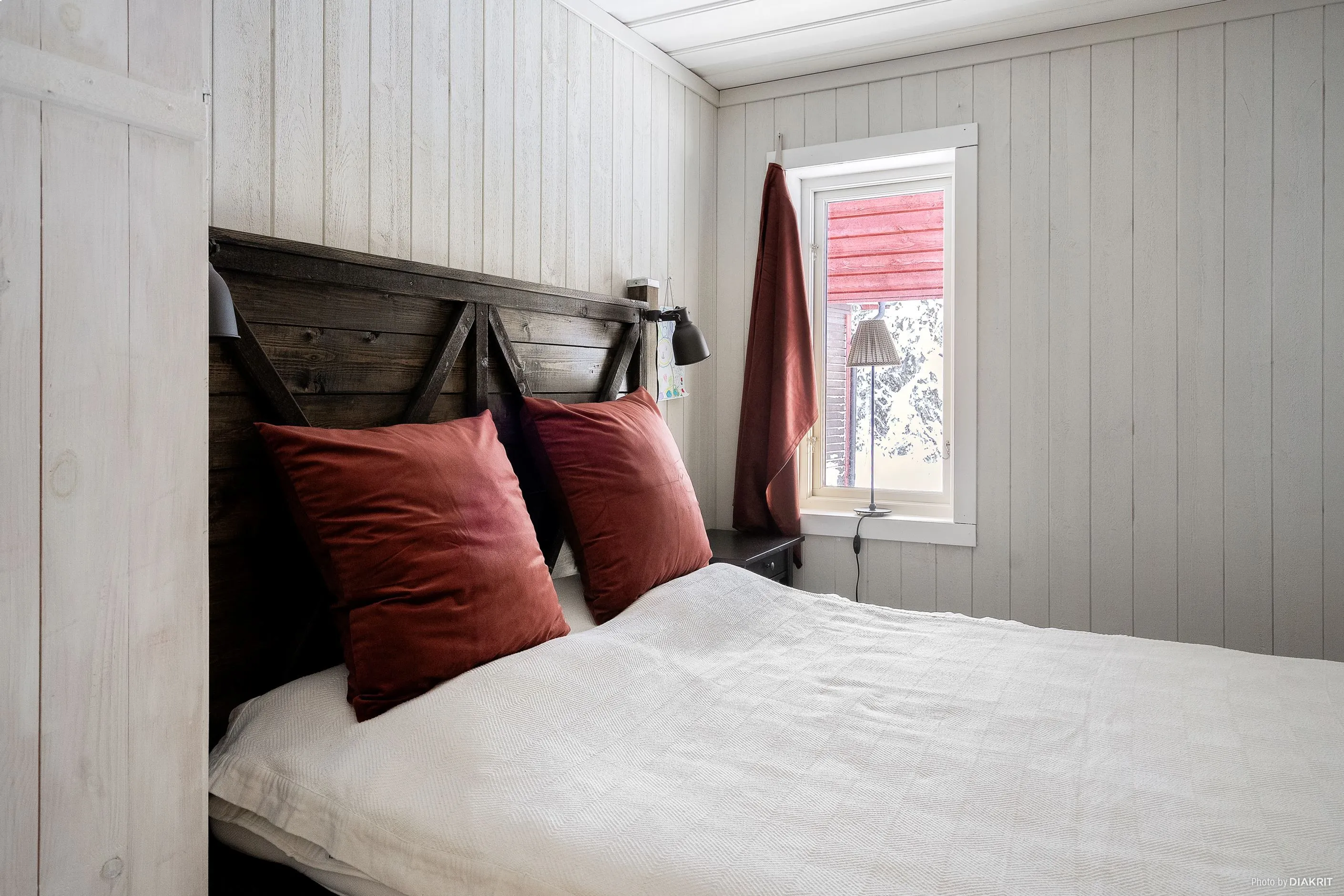 6-Bedroom Swedish Retreat with Guest House and Sauna in Kittelfjäll - View image 14 of 35