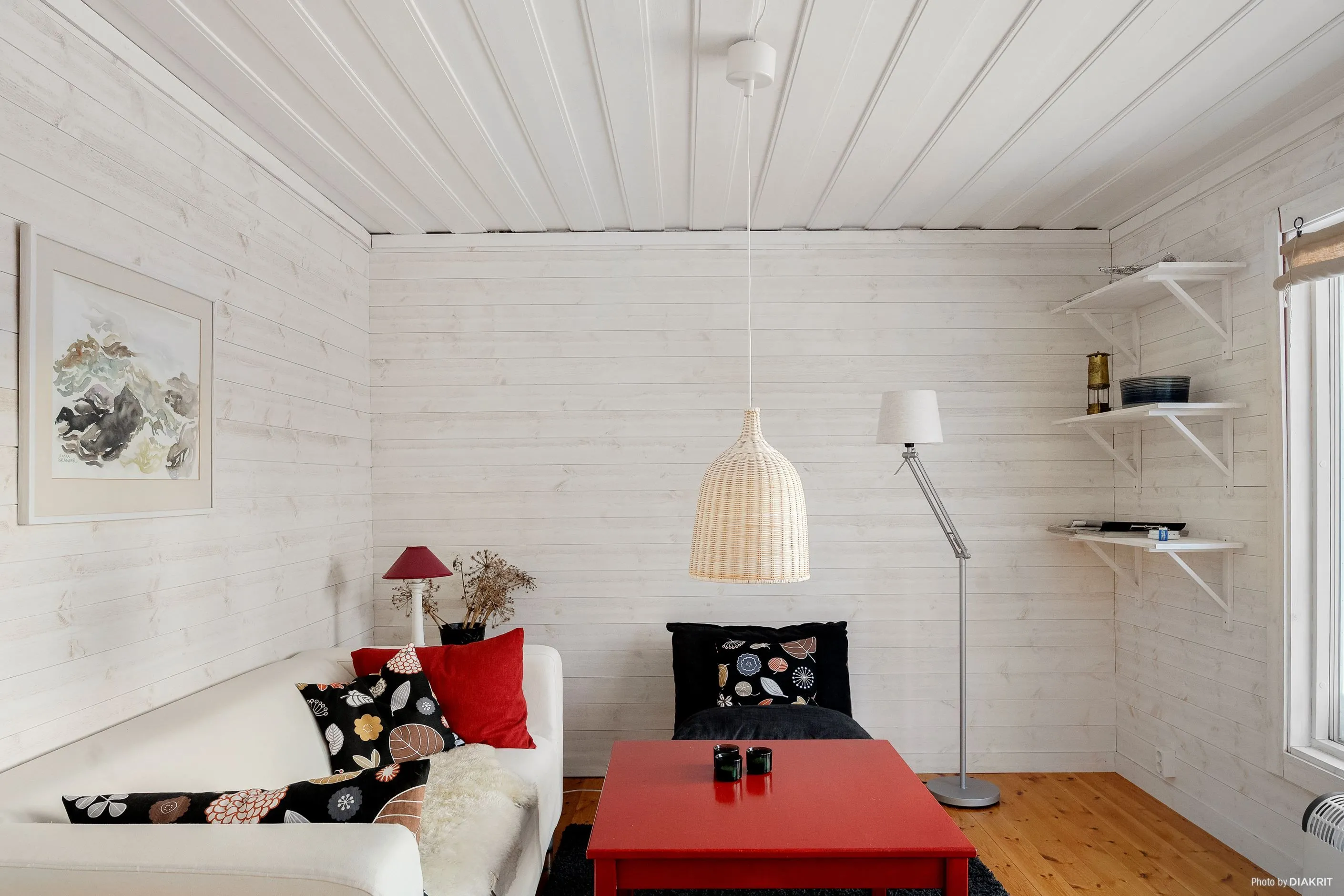 6-Bedroom Swedish Retreat with Guest House and Sauna in Kittelfjäll - View image 20 of 35