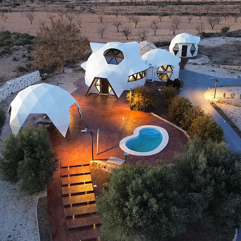 Sustainable 3-Bedroom House with Pool and Expansive Garden in Pinoso