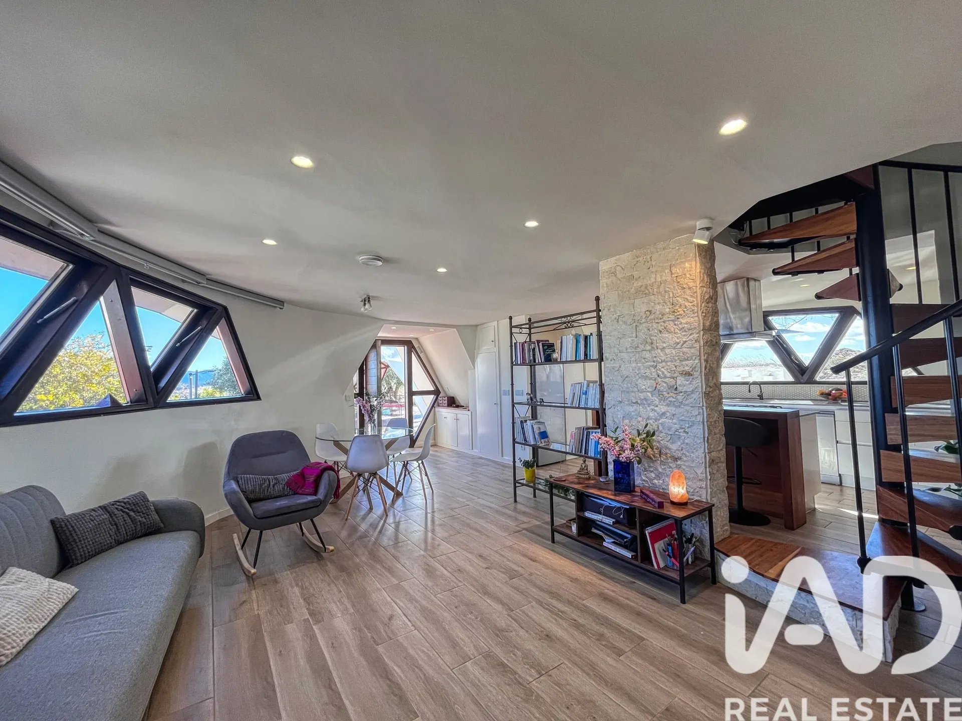 Sustainable 3-Bedroom House with Pool and Expansive Garden in Pinoso - View image 15 of 35