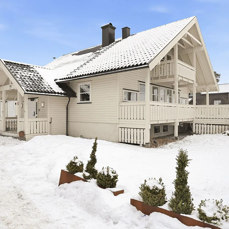 Architect-Designed 4-Bedroom House with Double Garage in Skien, Norway