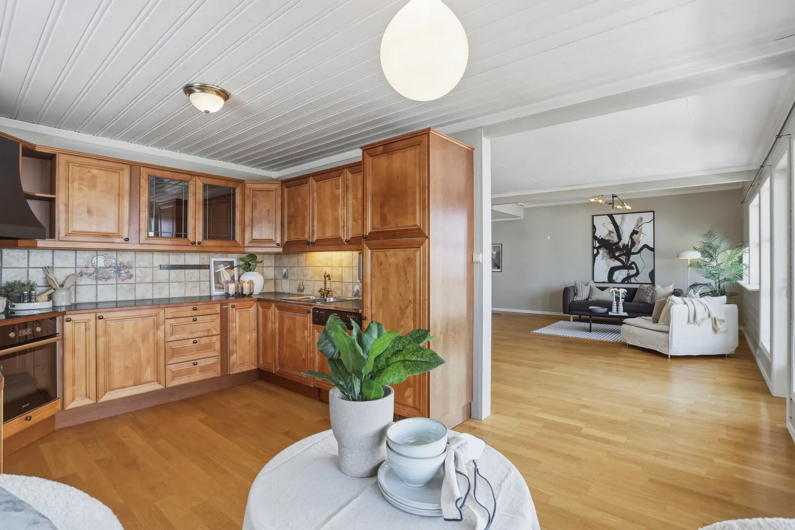 Architect-Designed 4-Bedroom House with Double Garage in Skien, Norway - View image 11 of 38