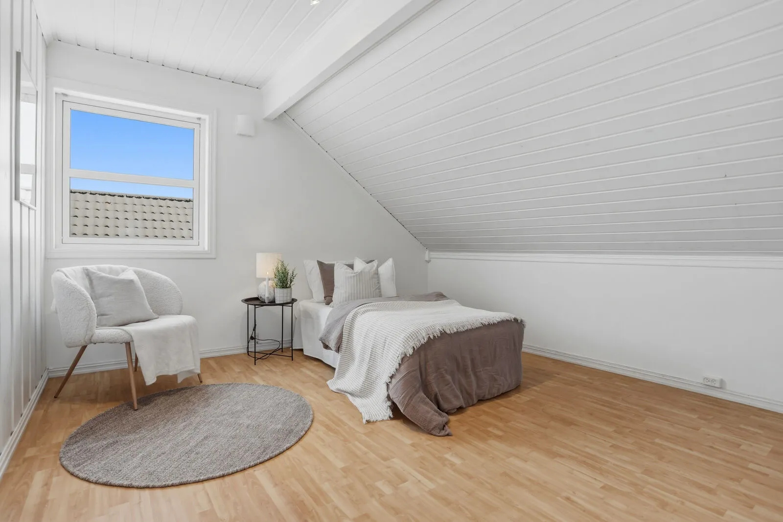 Architect-Designed 4-Bedroom House with Double Garage in Skien, Norway - View image 32 of 38