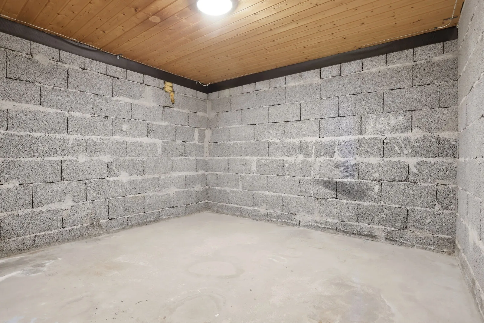 Architect-Designed 4-Bedroom House with Double Garage in Skien, Norway - View image 38 of 38