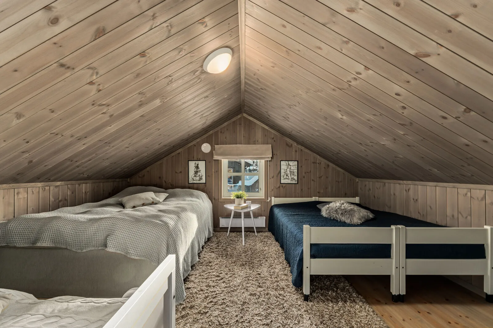 Modern 2-Bedroom Ski-in/Ski-out Cabin with Terrace in Norway - View image 23 of 33