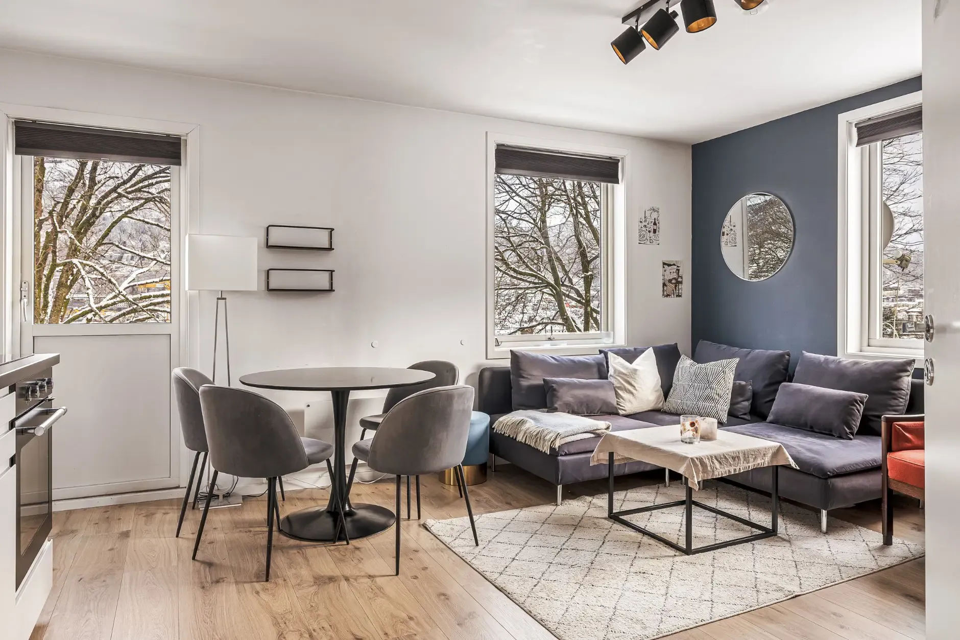 1929 Bergen Townhouse with Rental Income and Sunlit Balconies - View image 7 of 51