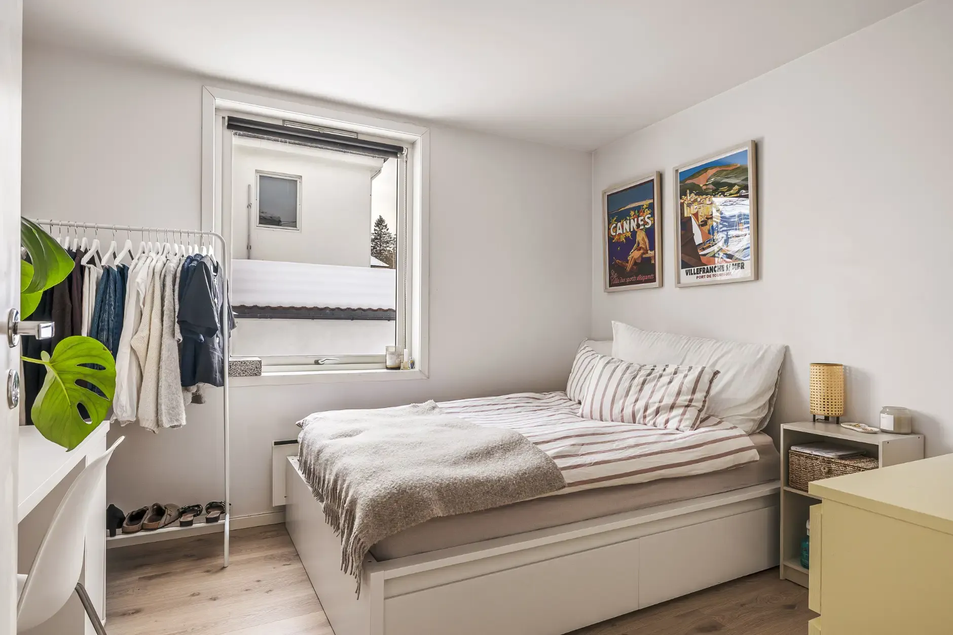 1929 Bergen Townhouse with Rental Income and Sunlit Balconies - View image 10 of 51