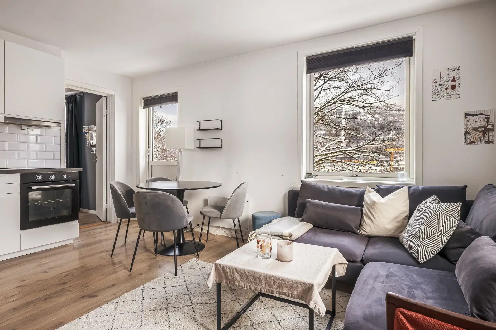 1929 Bergen Townhouse with Rental Income and Sunlit Balconies - View image 19 of 51