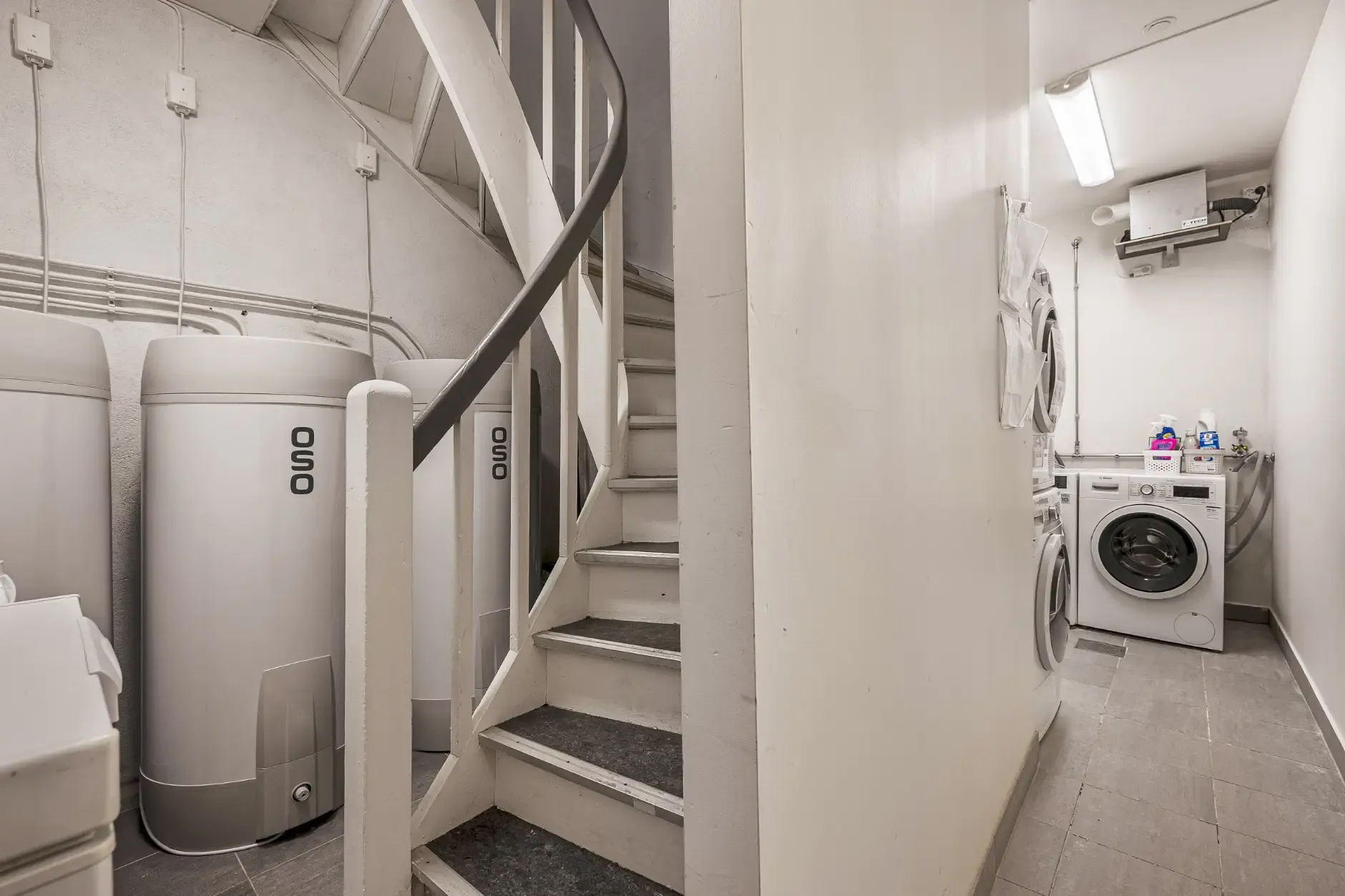 1929 Bergen Townhouse with Rental Income and Sunlit Balconies - View image 44 of 51