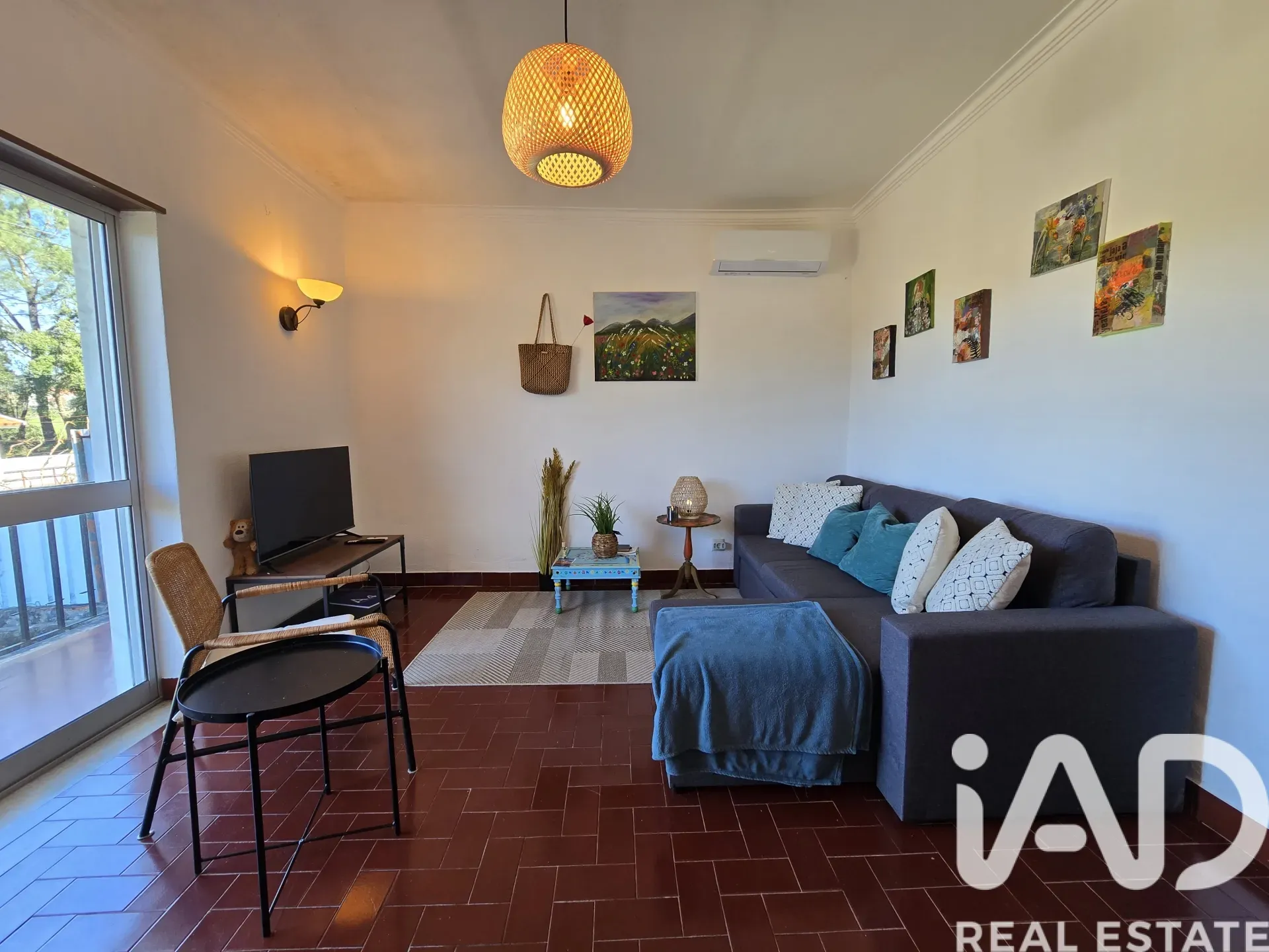 1980s Two-Bedroom Home with Expansive Garden in São Miguel de Poiares - View image 15 of 40