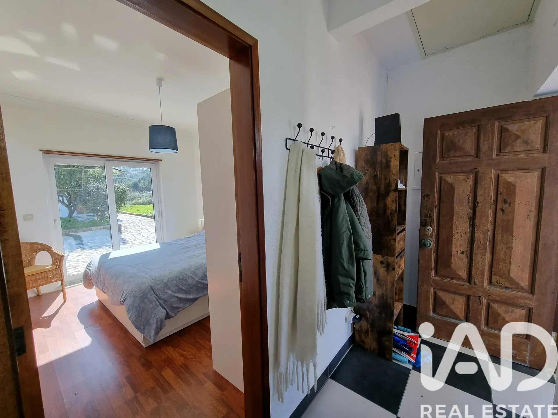 1980s Two-Bedroom Home with Expansive Garden in São Miguel de Poiares - View image 17 of 40