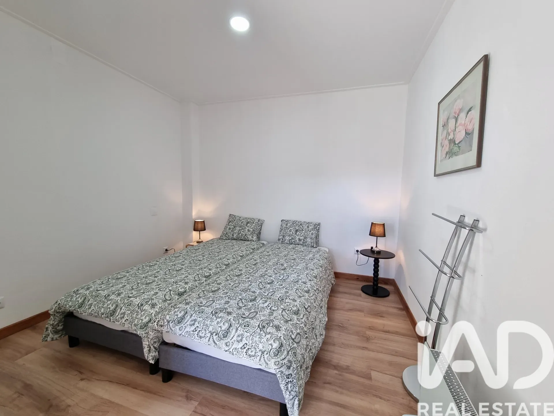 1980s Two-Bedroom Home with Expansive Garden in São Miguel de Poiares - View image 37 of 40