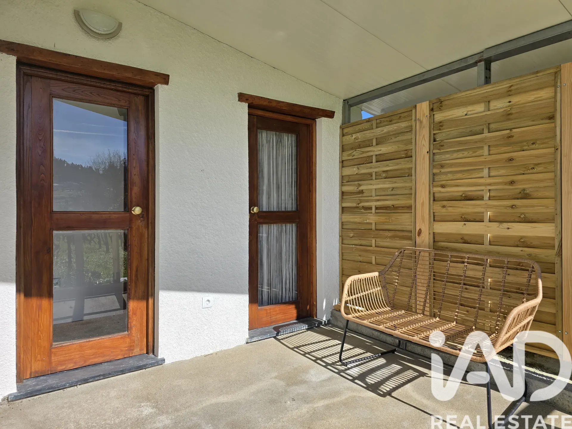 1980s Two-Bedroom Home with Expansive Garden in São Miguel de Poiares - View image 39 of 40