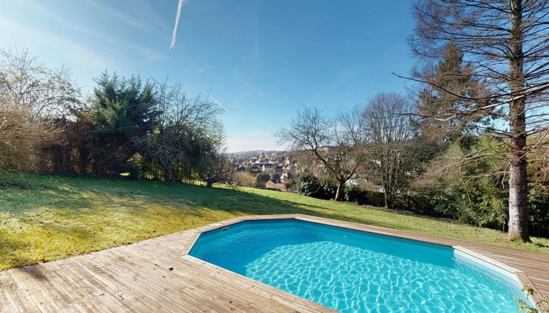 Family Retreat with Pool and Expansive Garden in Sarlat, France - View image 6 of 39