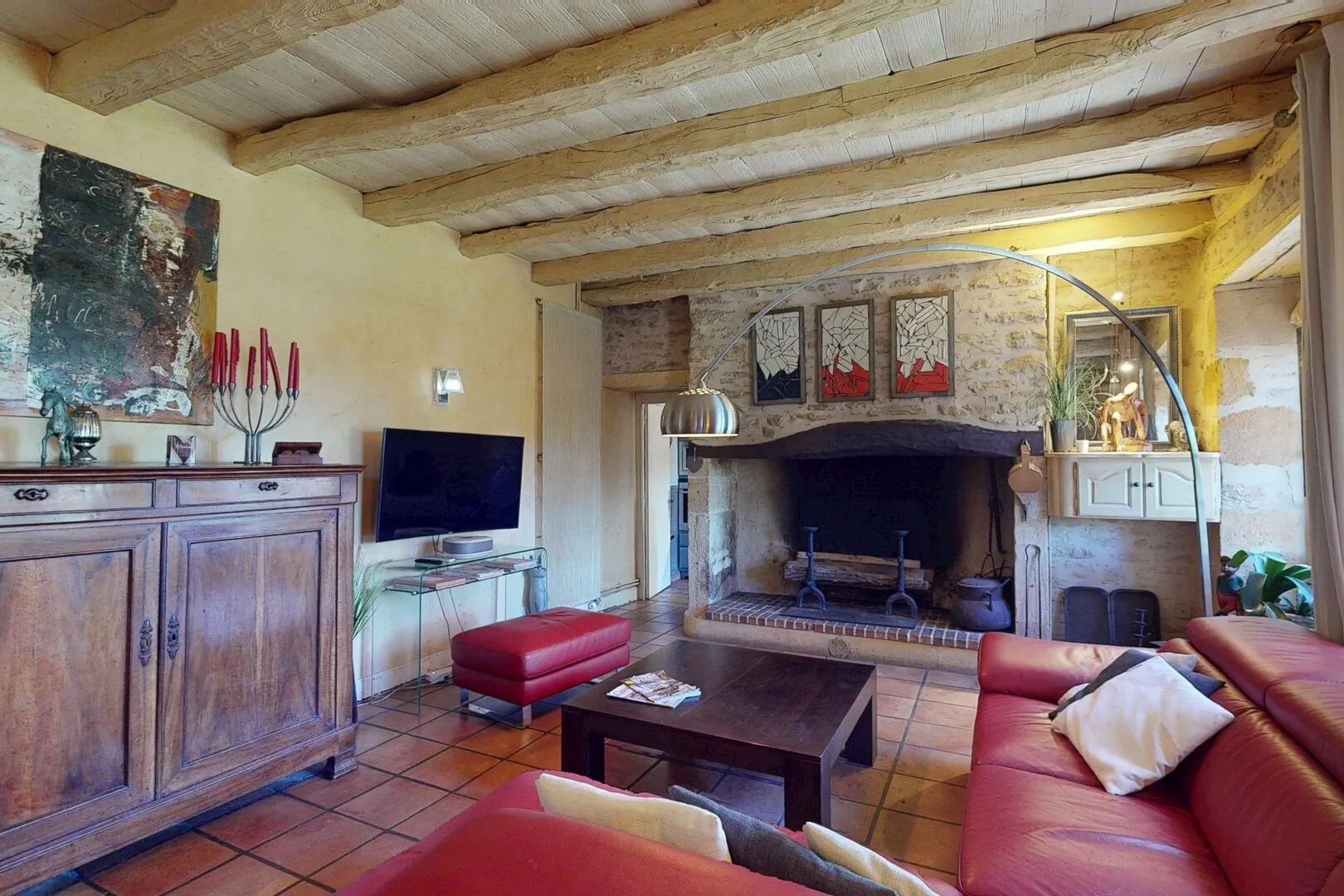 Family Retreat with Pool and Expansive Garden in Sarlat, France - View image 19 of 39