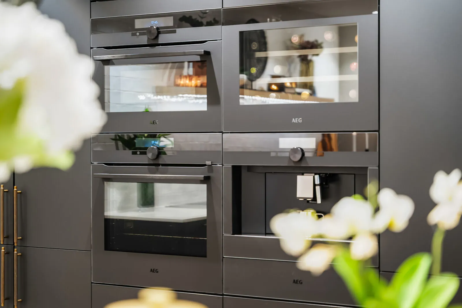 1996 Family Home with Modern Upgrades and Garden in Strømmen, Norway - View image 10 of 44