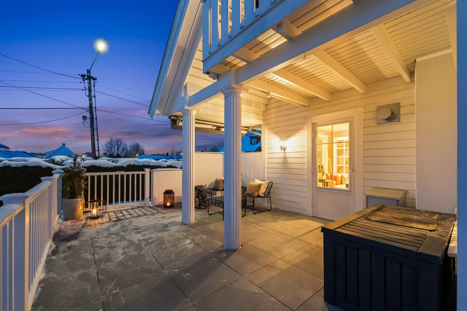 1996 Family Home with Modern Upgrades and Garden in Strømmen, Norway - View image 40 of 44