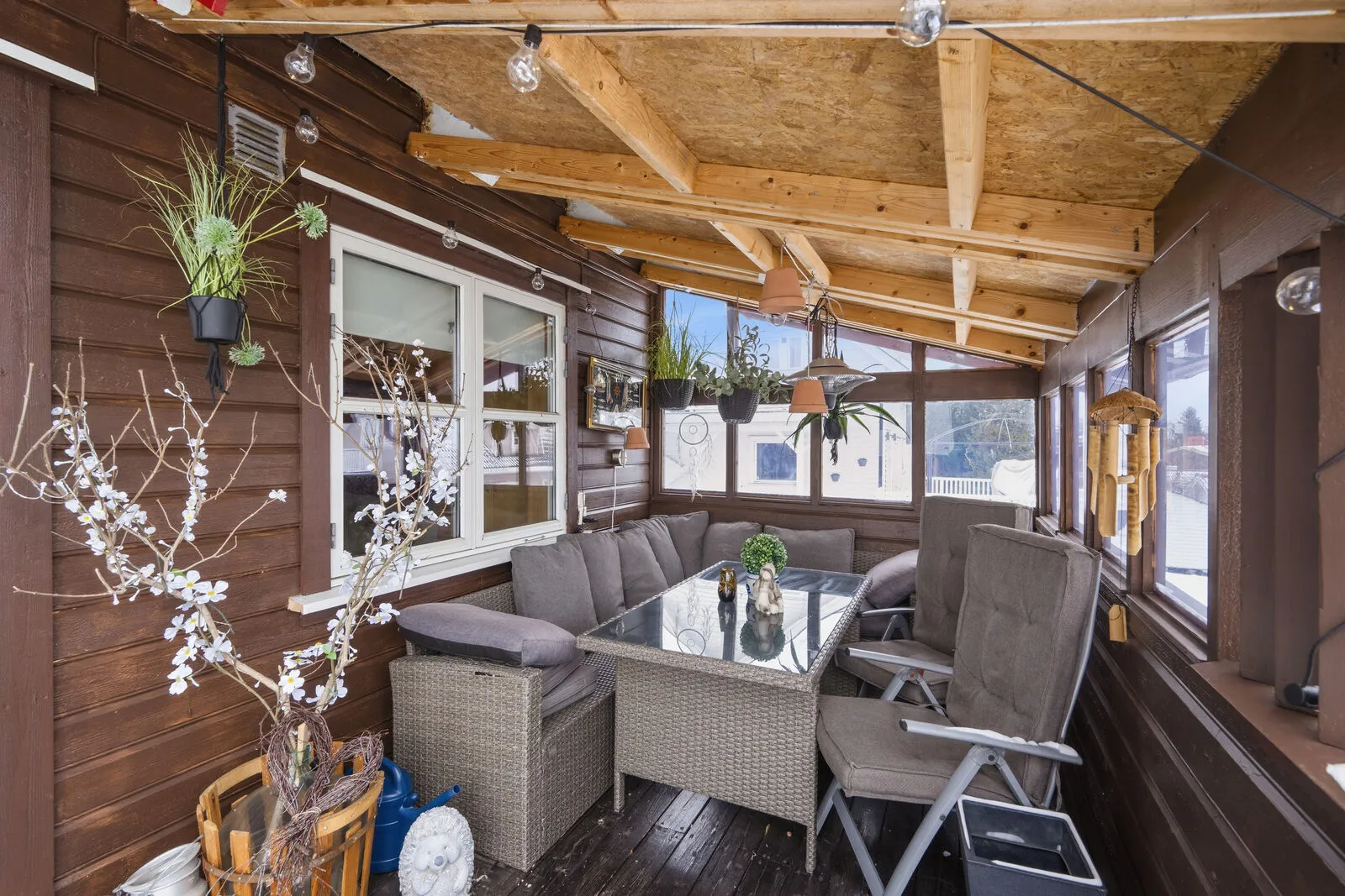 Contemporary 4-Bedroom Family Home with Solar Panels and Fjord View in Horten - View image 39 of 41