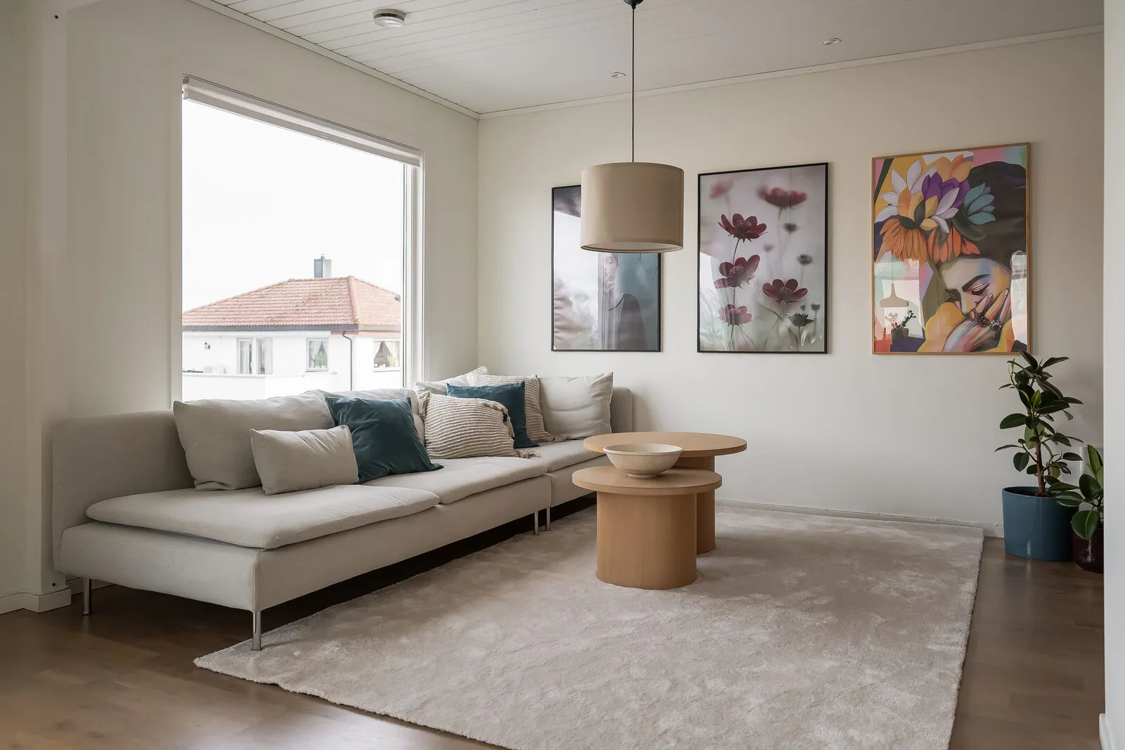 Contemporary 3-Bedroom House in Trondheim with Garden and Sea Proximity - Image 5