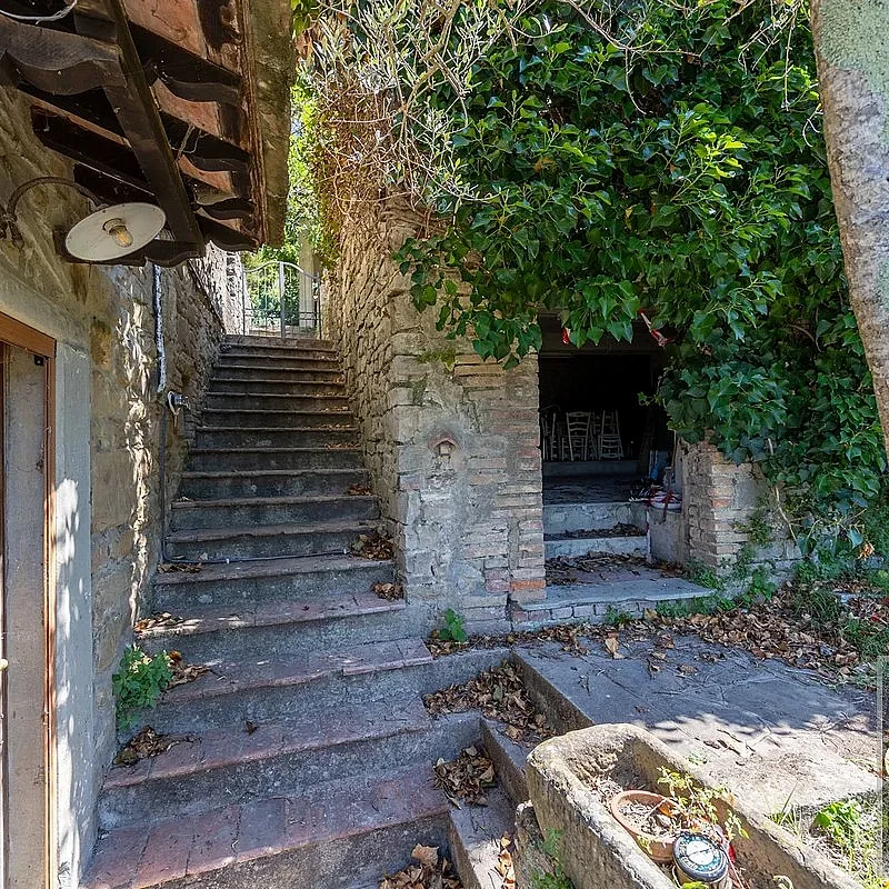 View image 8