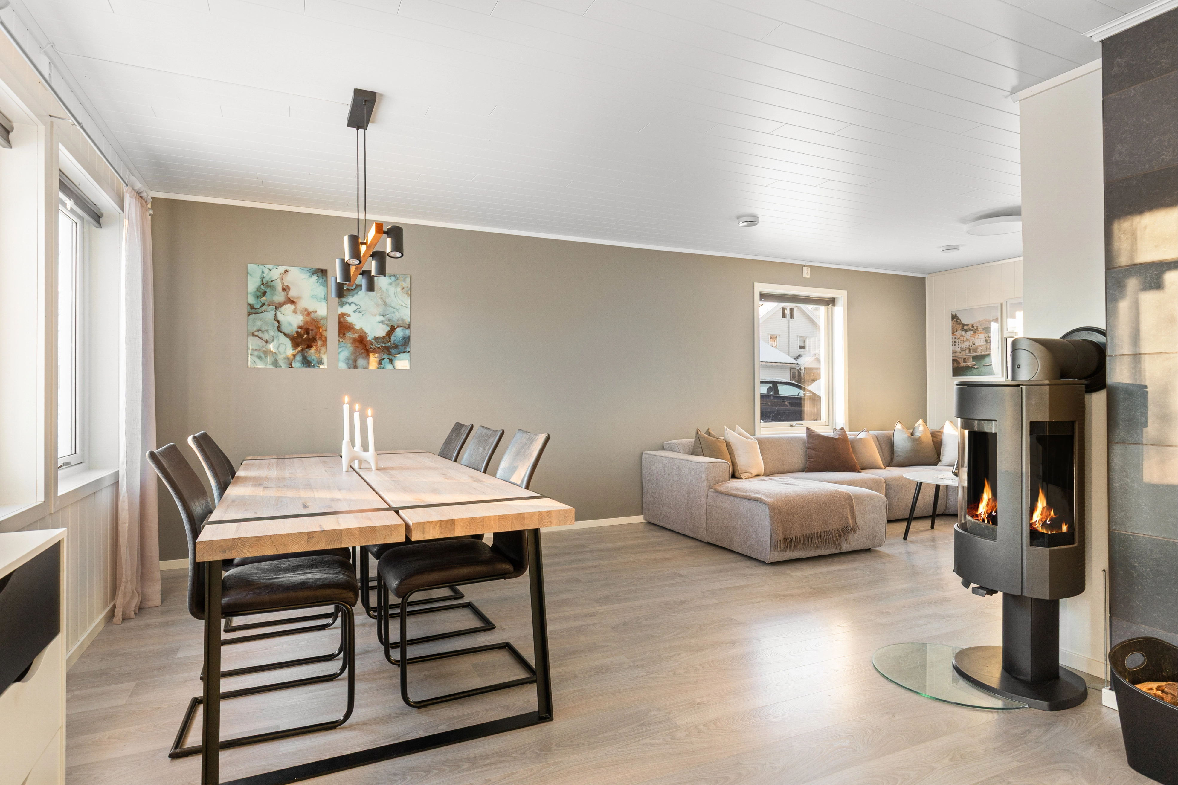 Casa familiar de 3 dormitorios con jardín y terraza en Mo i Rana - Image 5