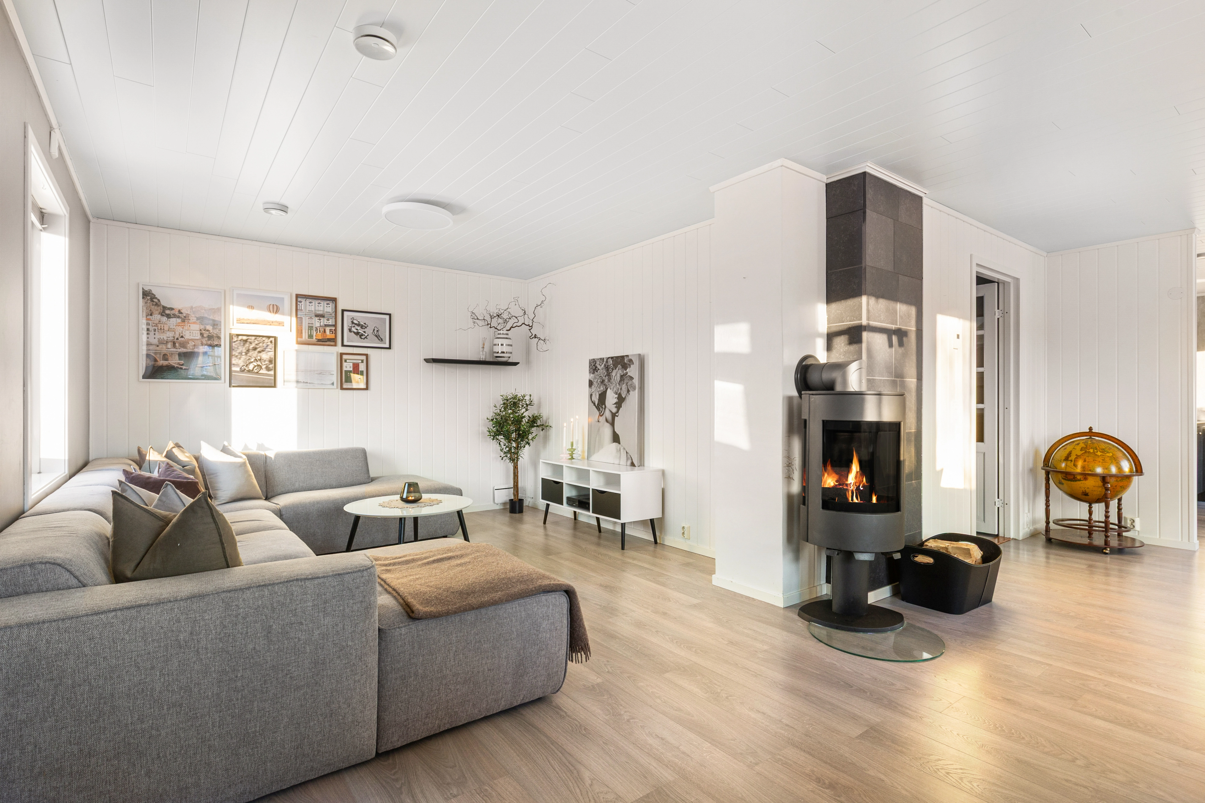 Casa familiar de 3 dormitorios con jardín y terraza en Mo i Rana - Ver imagen 6 de 32