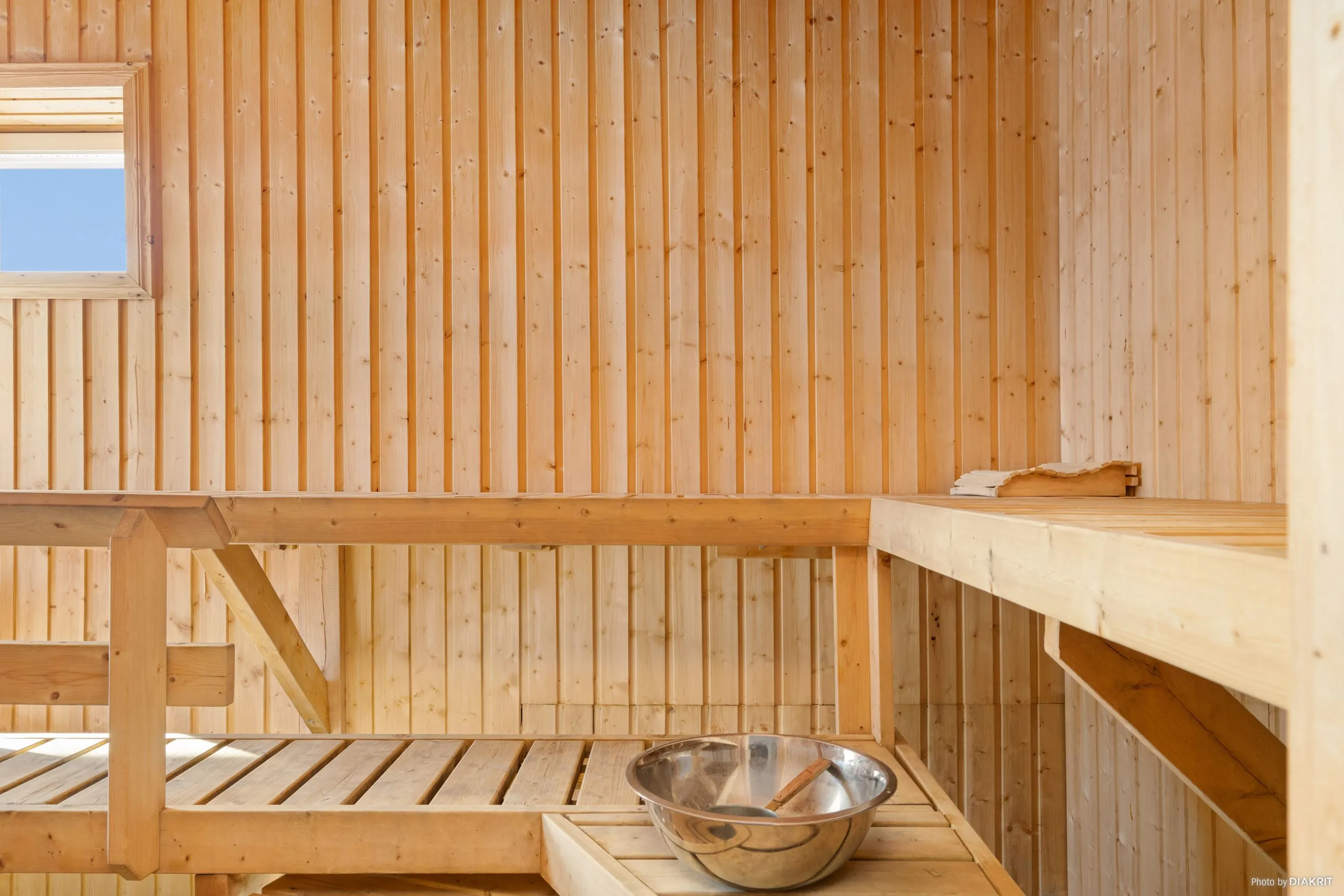 10-Bedroom Dual Living House in Kittelfjäll with Balcony and Parking - View image 24 of 57