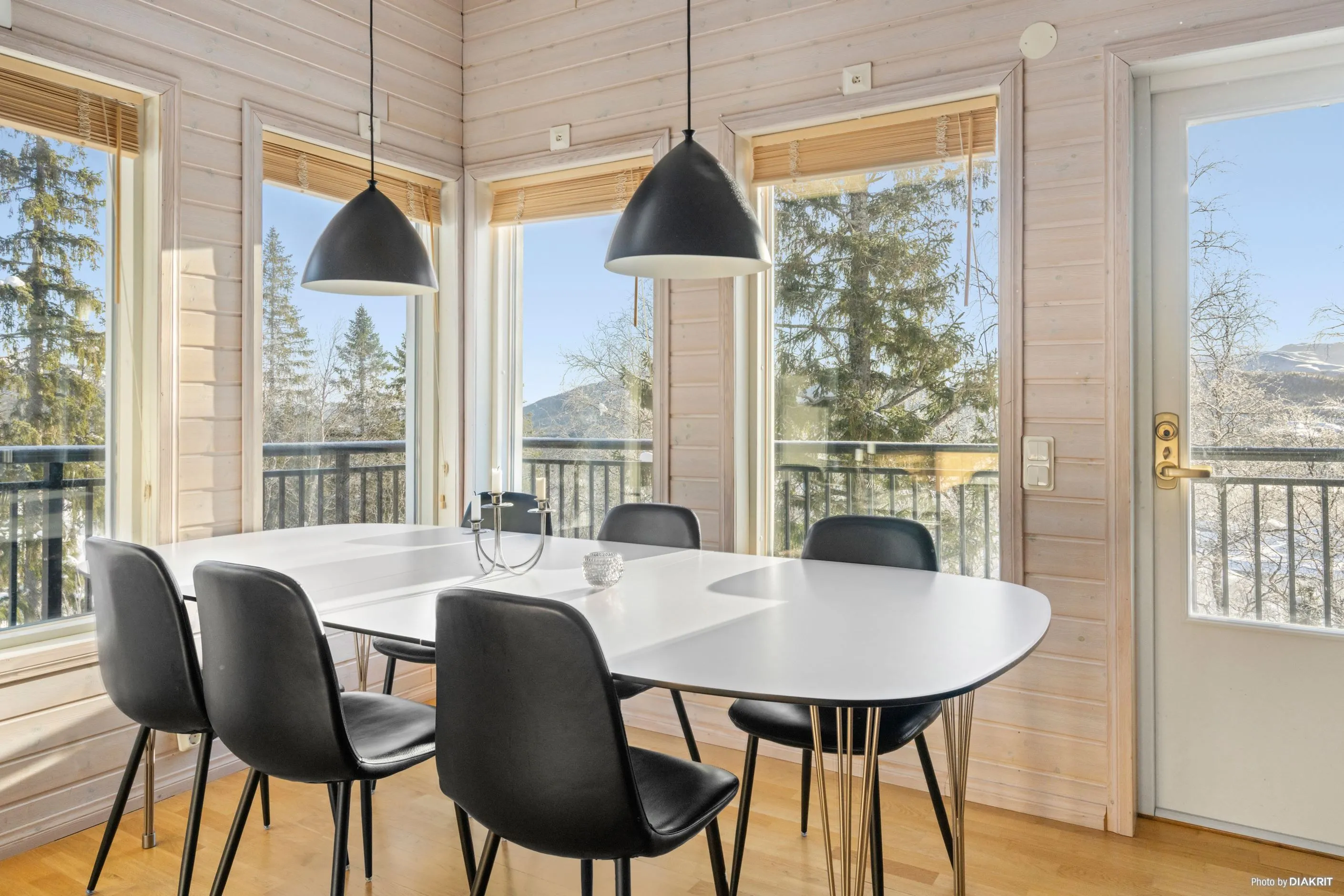 10-Bedroom Dual Living House in Kittelfjäll with Balcony and Parking - View image 34 of 57