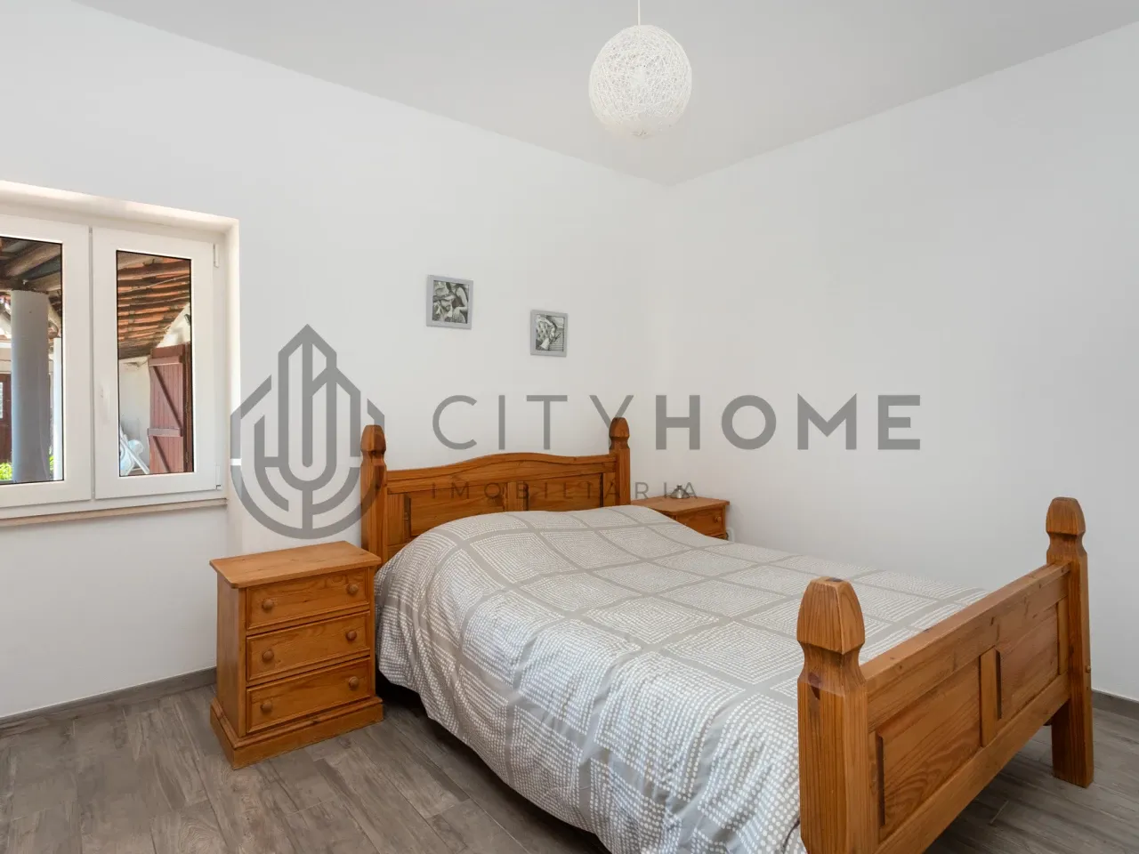 Spacious 5-Bedroom House with Garden and Terrace in Paderne, Albufeira - View image 17 of 34