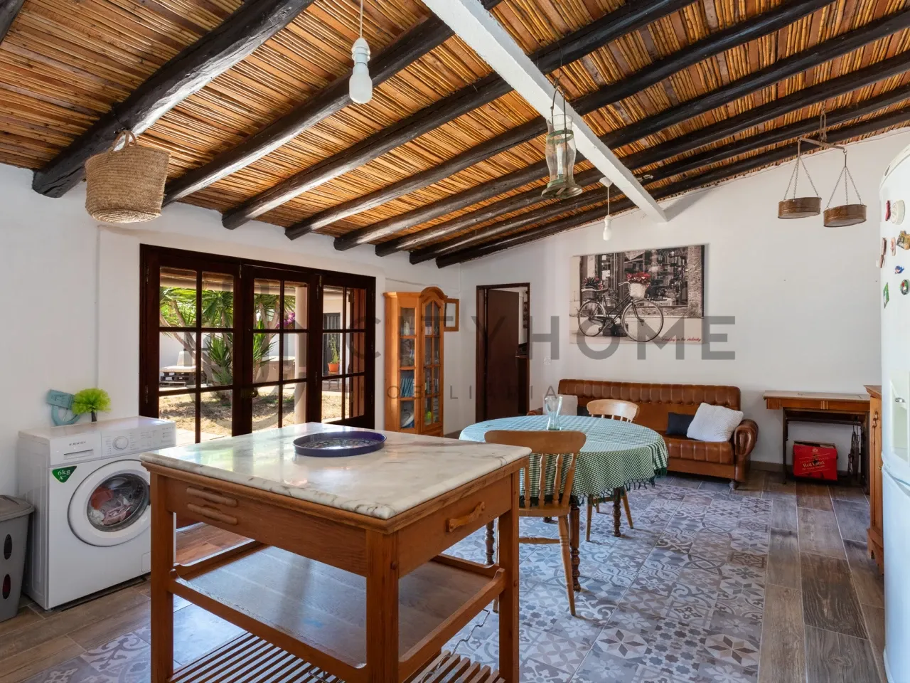 Spacious 5-Bedroom House with Garden and Terrace in Paderne, Albufeira - View image 31 of 34