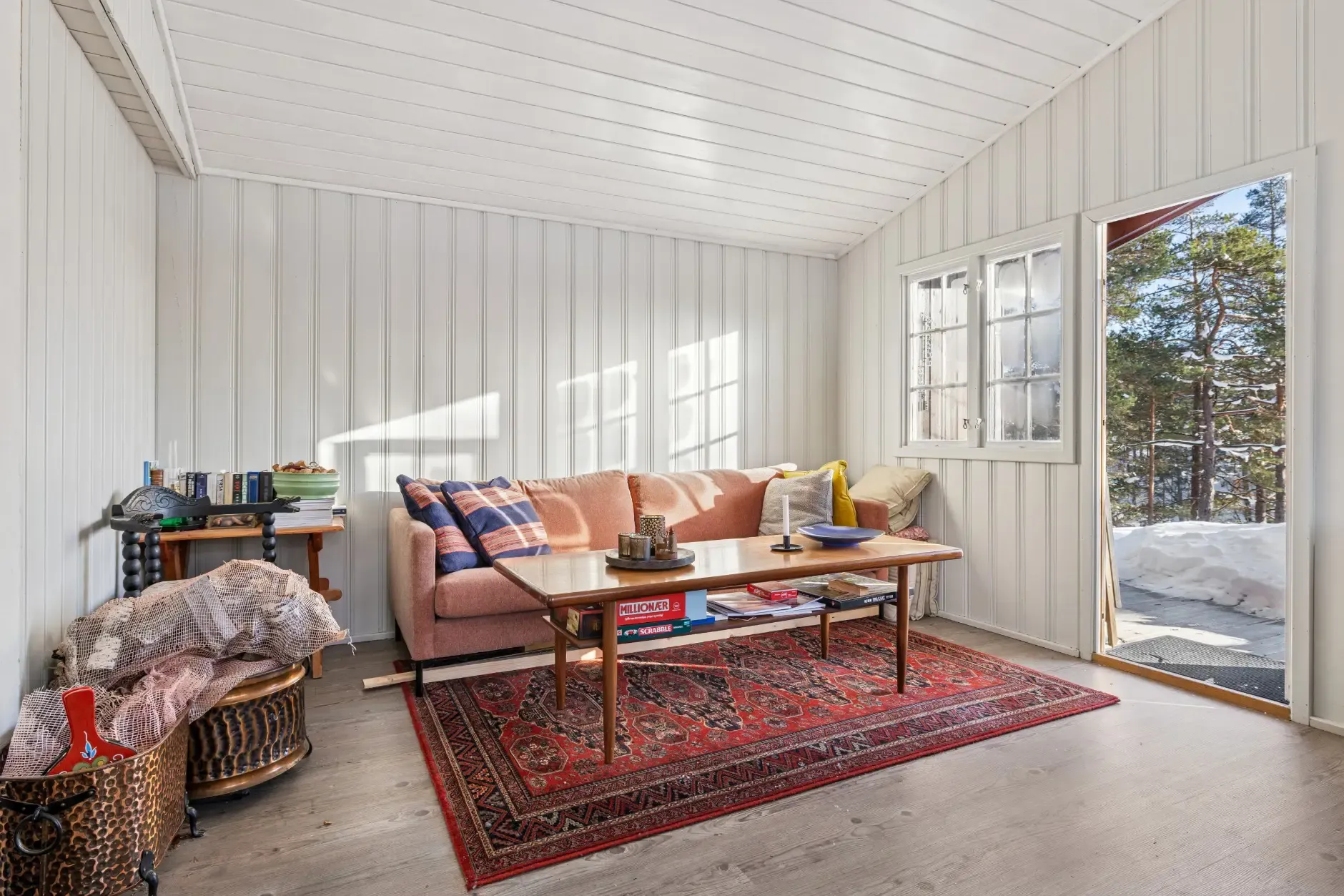 1970s Two-Bedroom Cabin with Terrace in Scenic Vennesla, Norway - Image 5