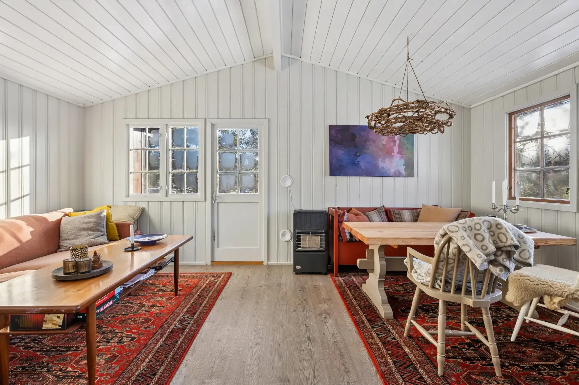 1970s Two-Bedroom Cabin with Terrace in Scenic Vennesla, Norway - View image 7 of 25