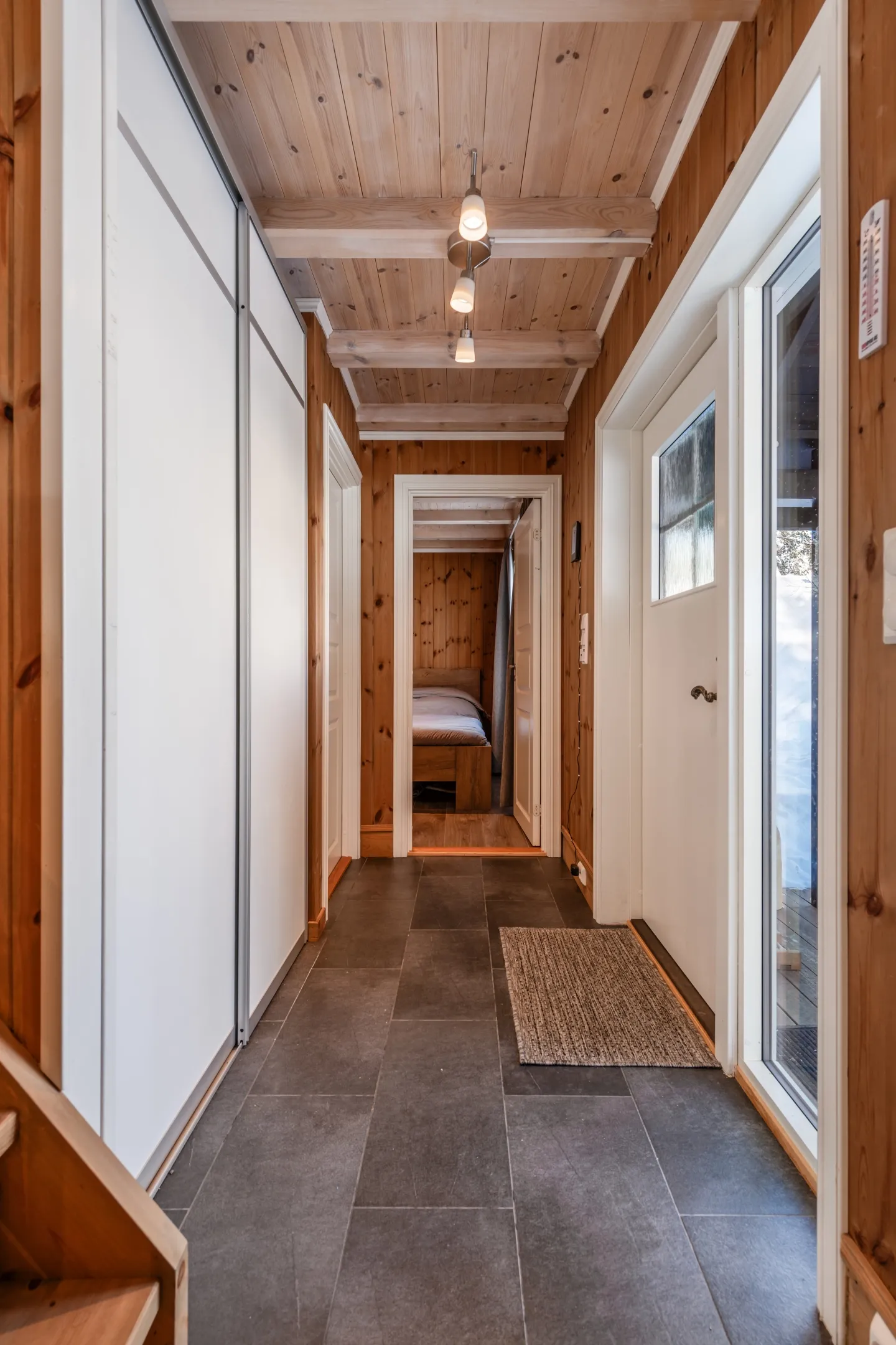 Contemporary 3-Bedroom House with Terrace in Scenic Hol, Norway - View image 6 of 41