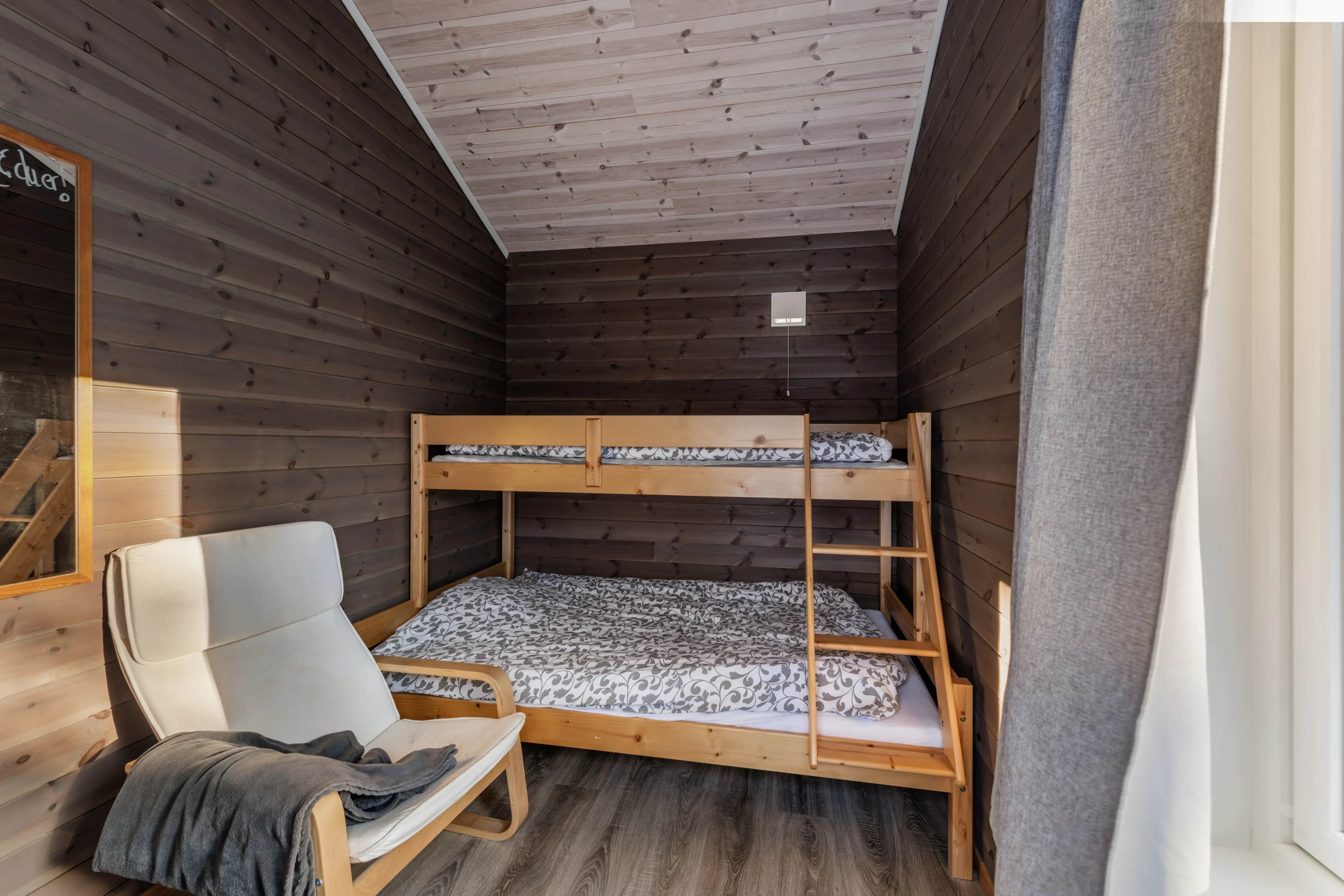 Contemporary 3-Bedroom House with Terrace in Scenic Hol, Norway - View image 26 of 41