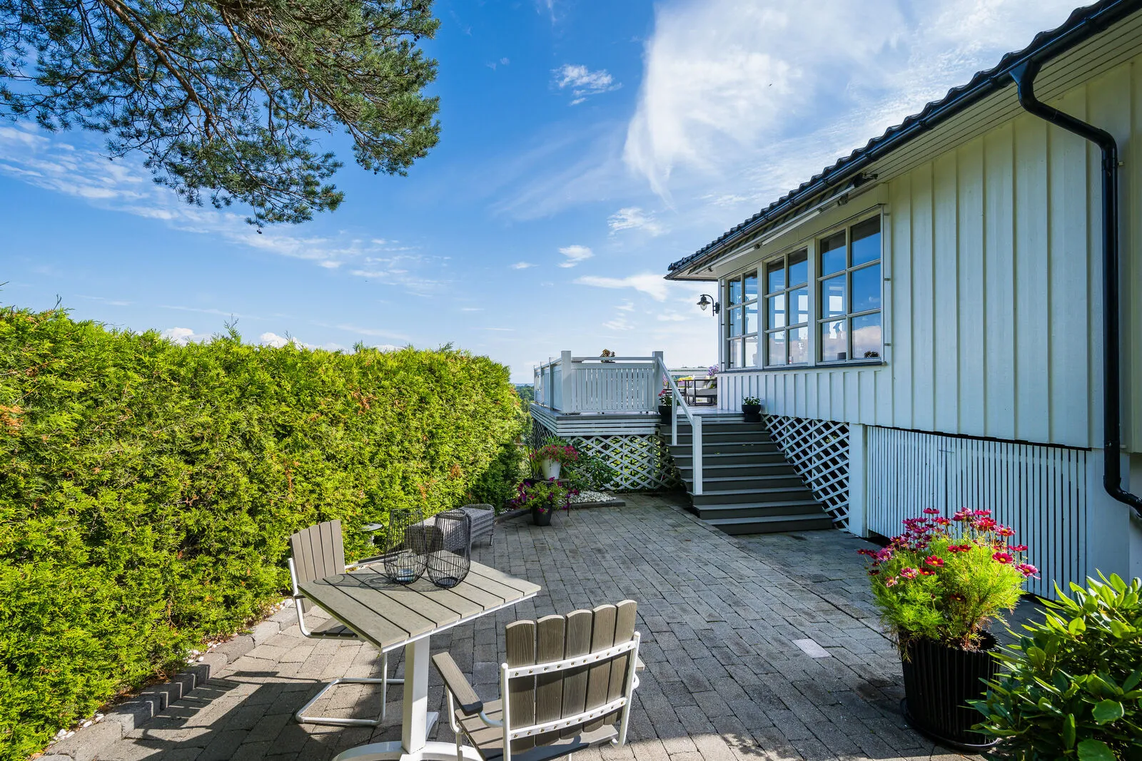 1970s Norwegian Family Home with Garden and Terrace in Horten - View image 8 of 56