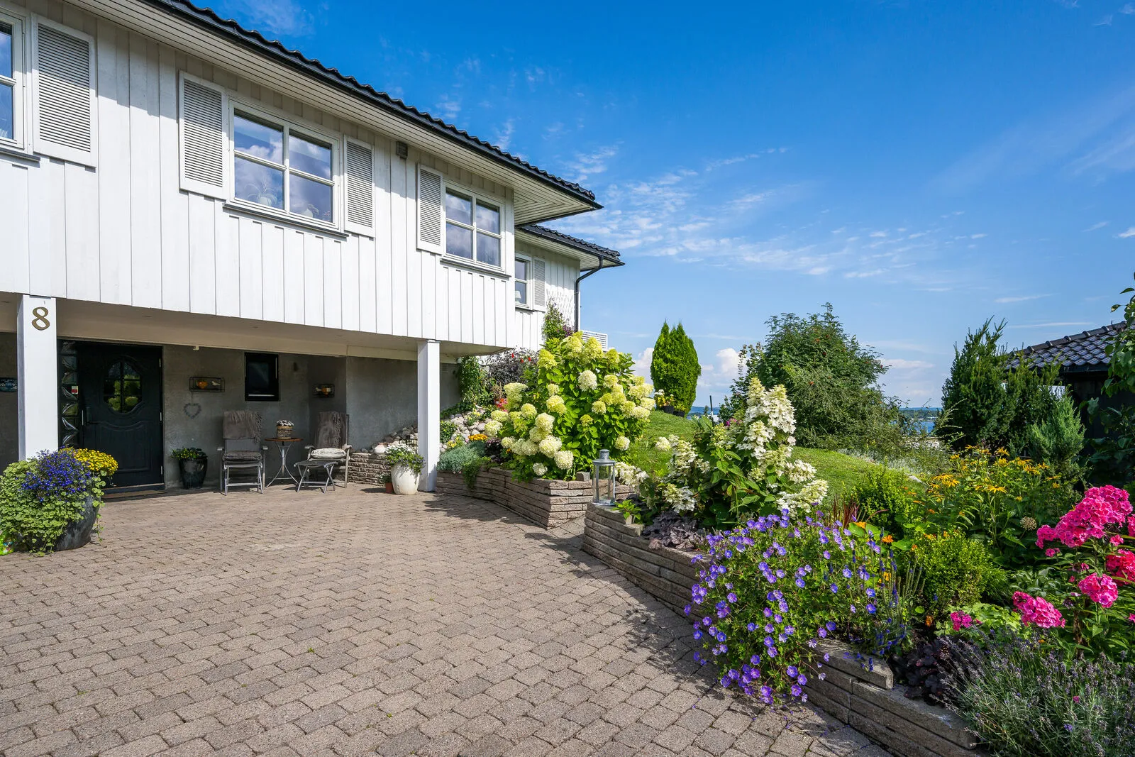 1970s Norwegian Family Home with Garden and Terrace in Horten - View image 10 of 56
