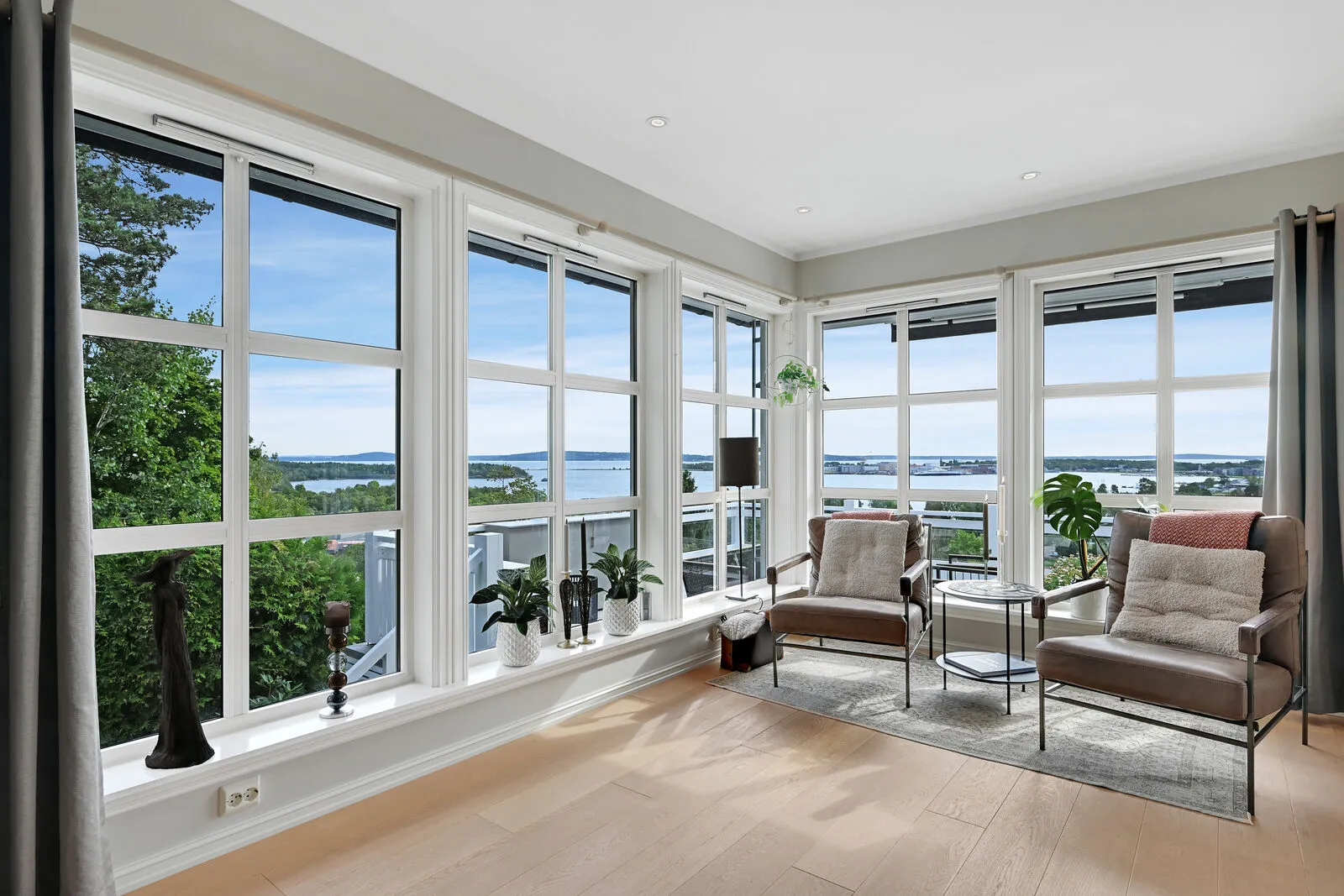 1970s Norwegian Family Home with Garden and Terrace in Horten - View image 36 of 56