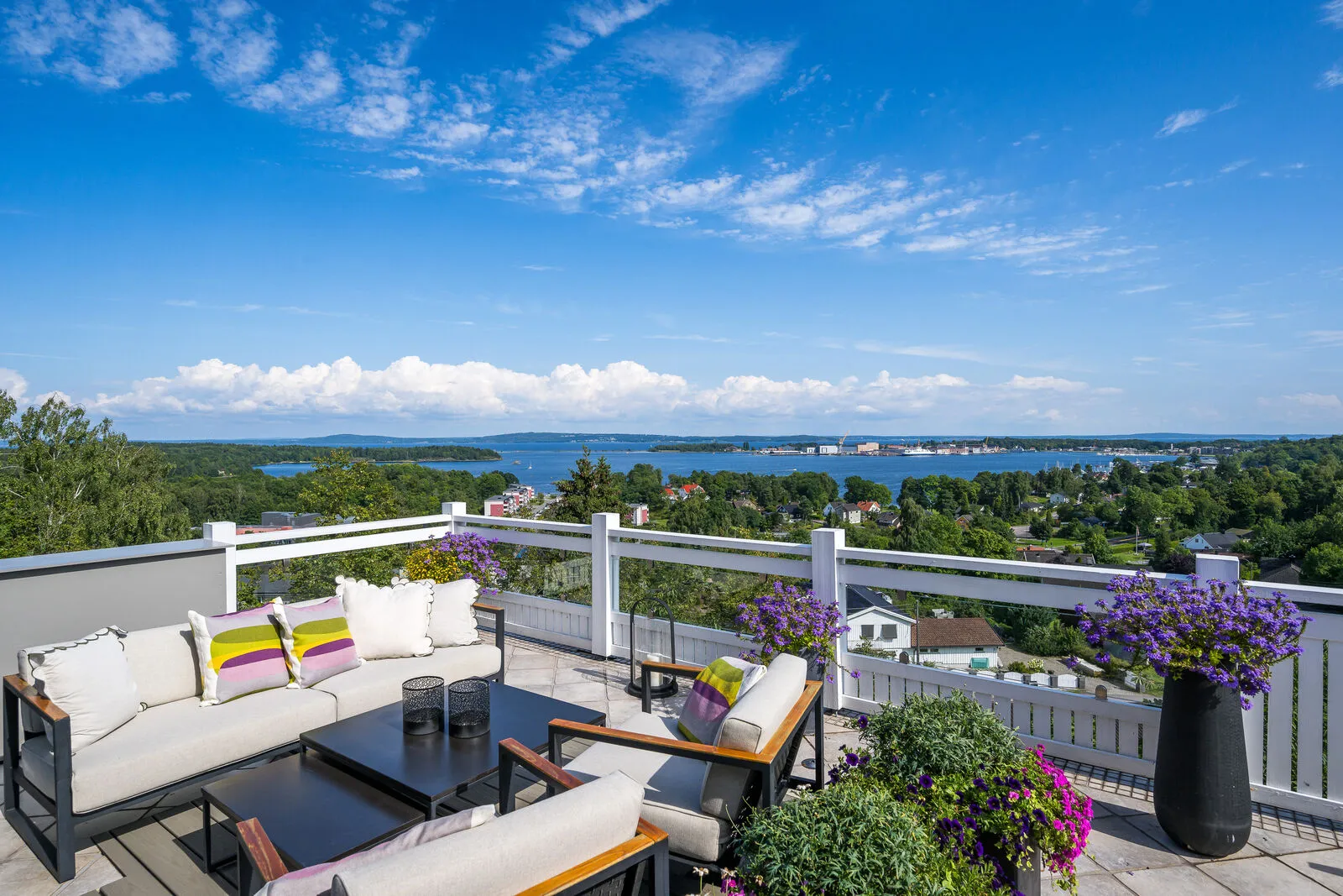 1970s Norwegian Family Home with Garden and Terrace in Horten - View image 37 of 56