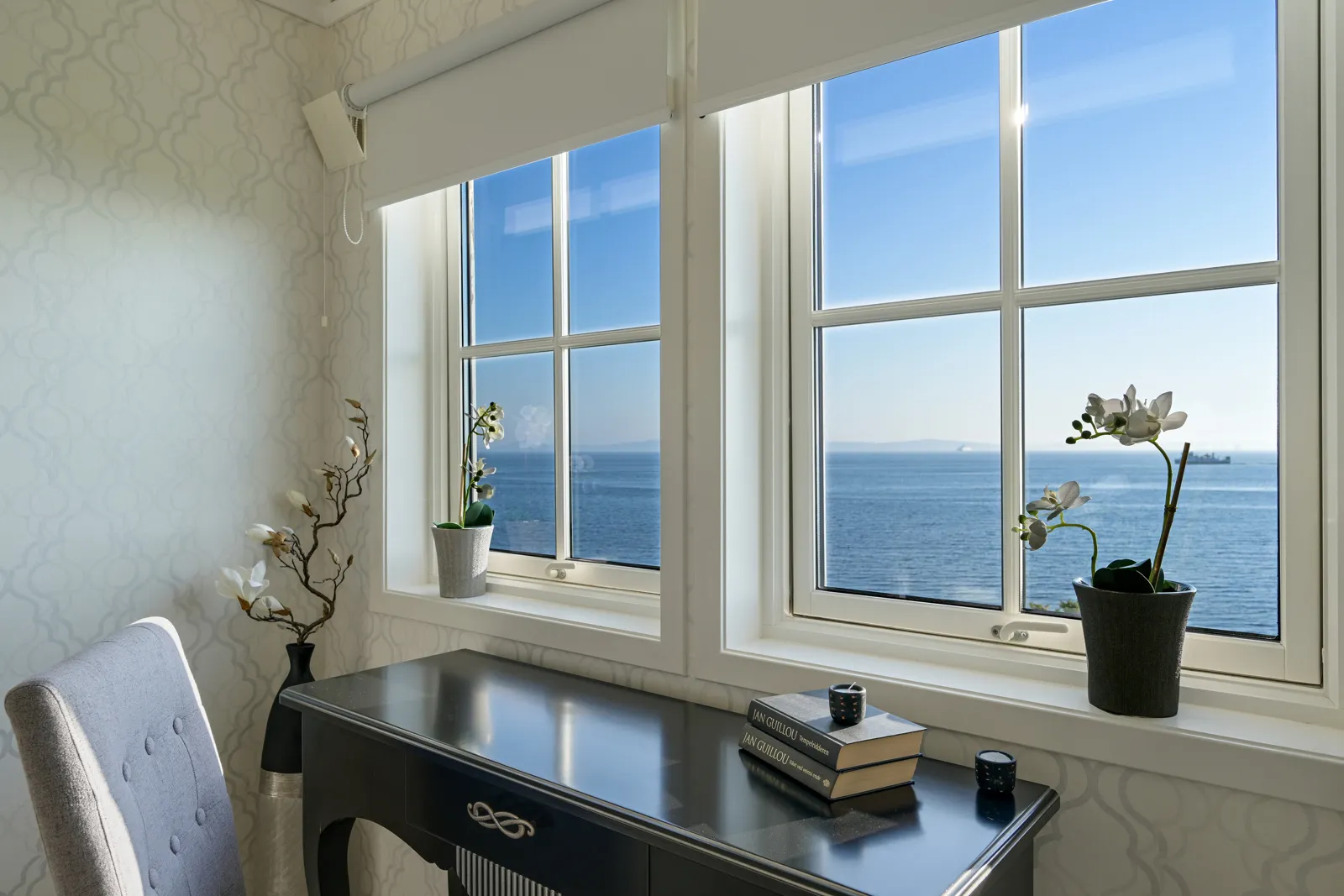 Contemporary 4-Bedroom House with Fjord Views in Horten's Strandparken - View image 16 of 30