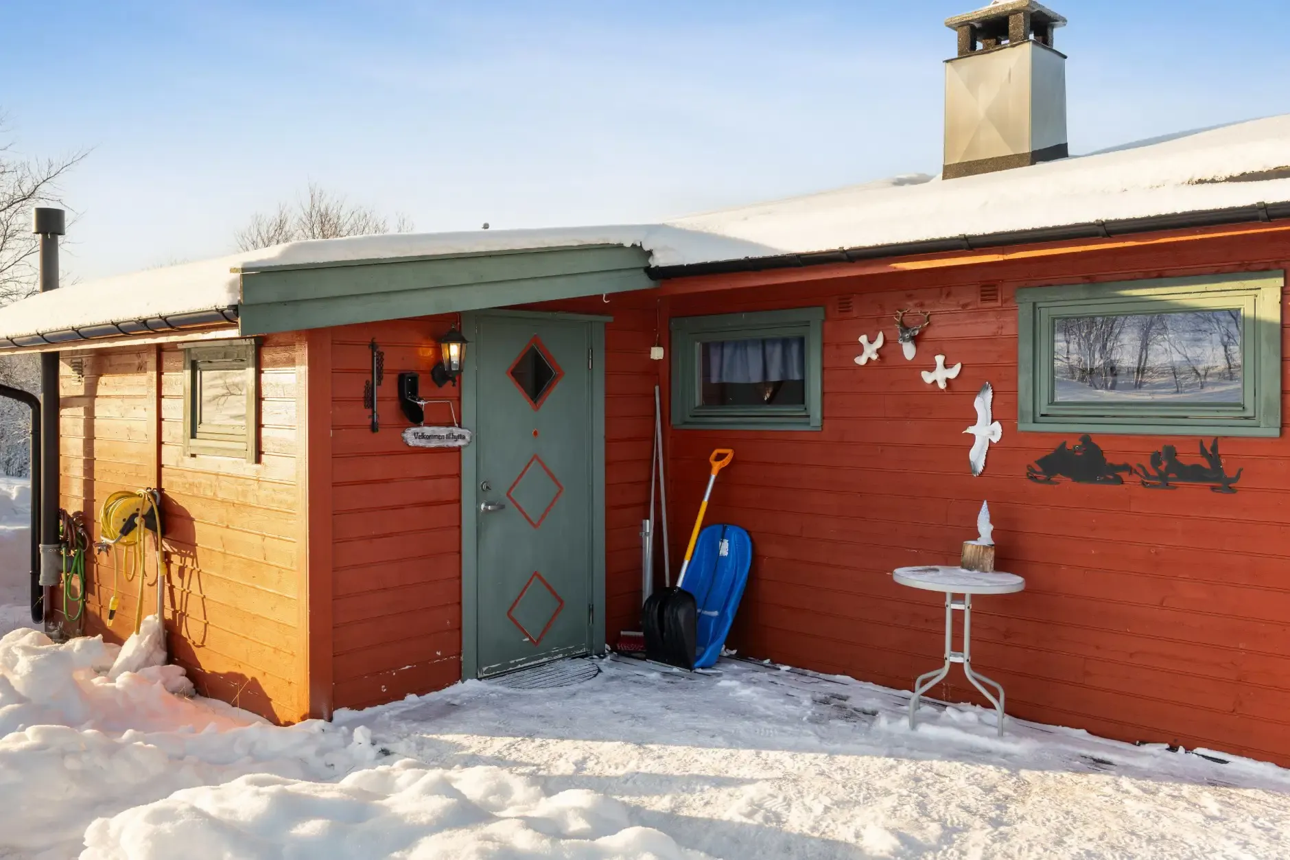 1960s Norwegian Country House with Fjord Views and Terrace - View image 22 of 31