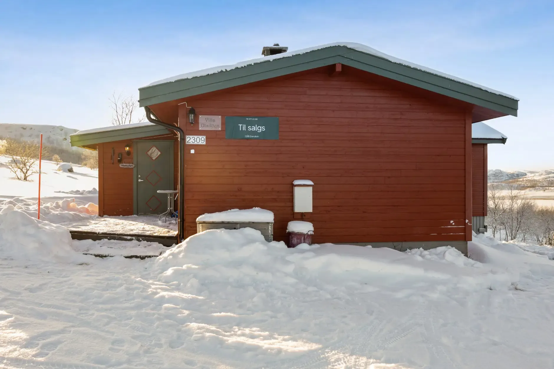 1960s Norwegian Country House with Fjord Views and Terrace - View image 23 of 31