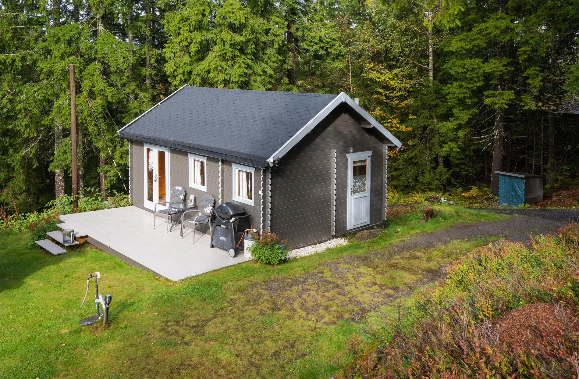 1960s Cabin with Expansive Grounds and Terrace in Scenic Hakadal, Norway - View image 30 of 40