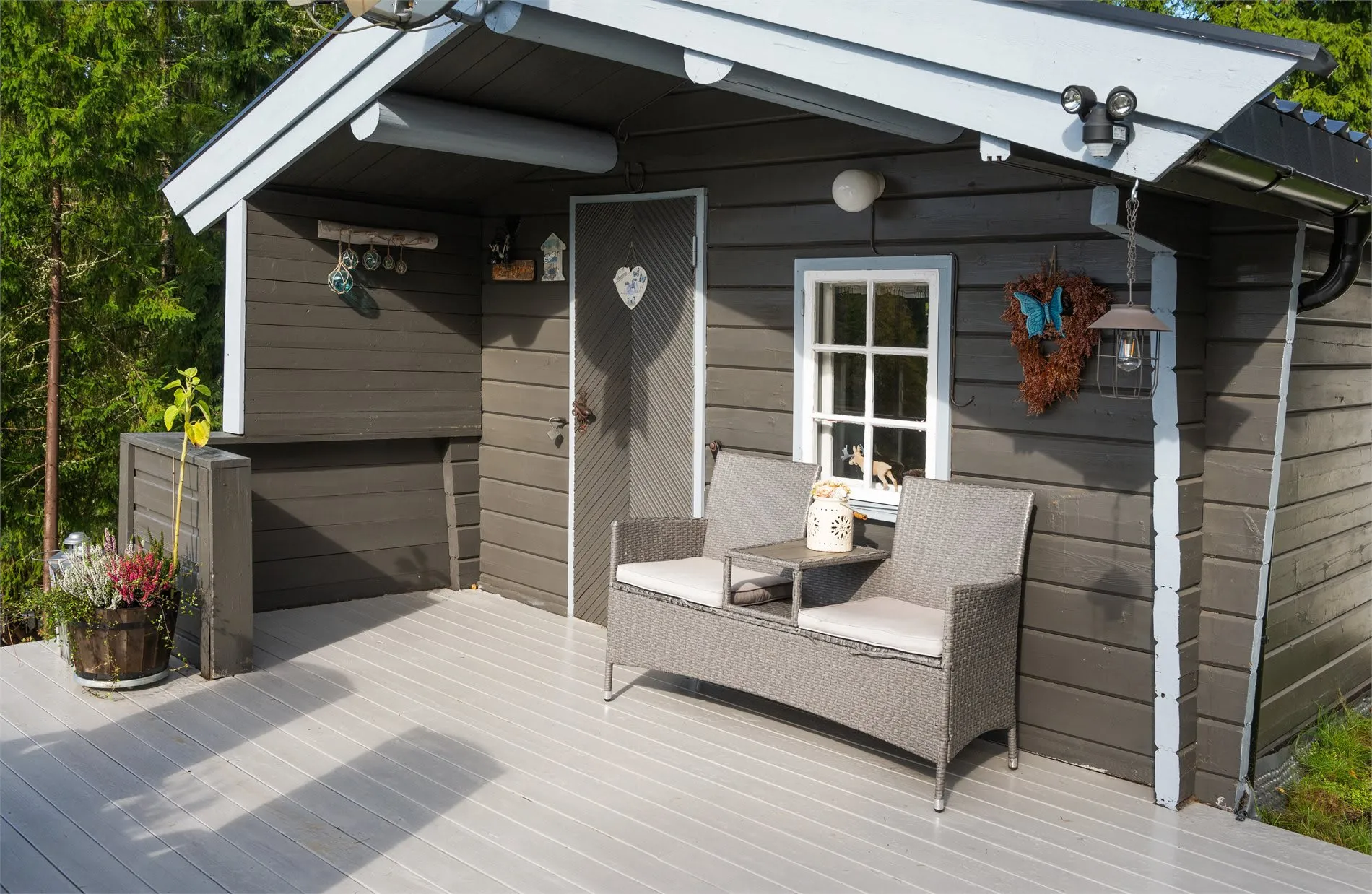 1960s Cabin with Expansive Grounds and Terrace in Scenic Hakadal, Norway - View image 37 of 40