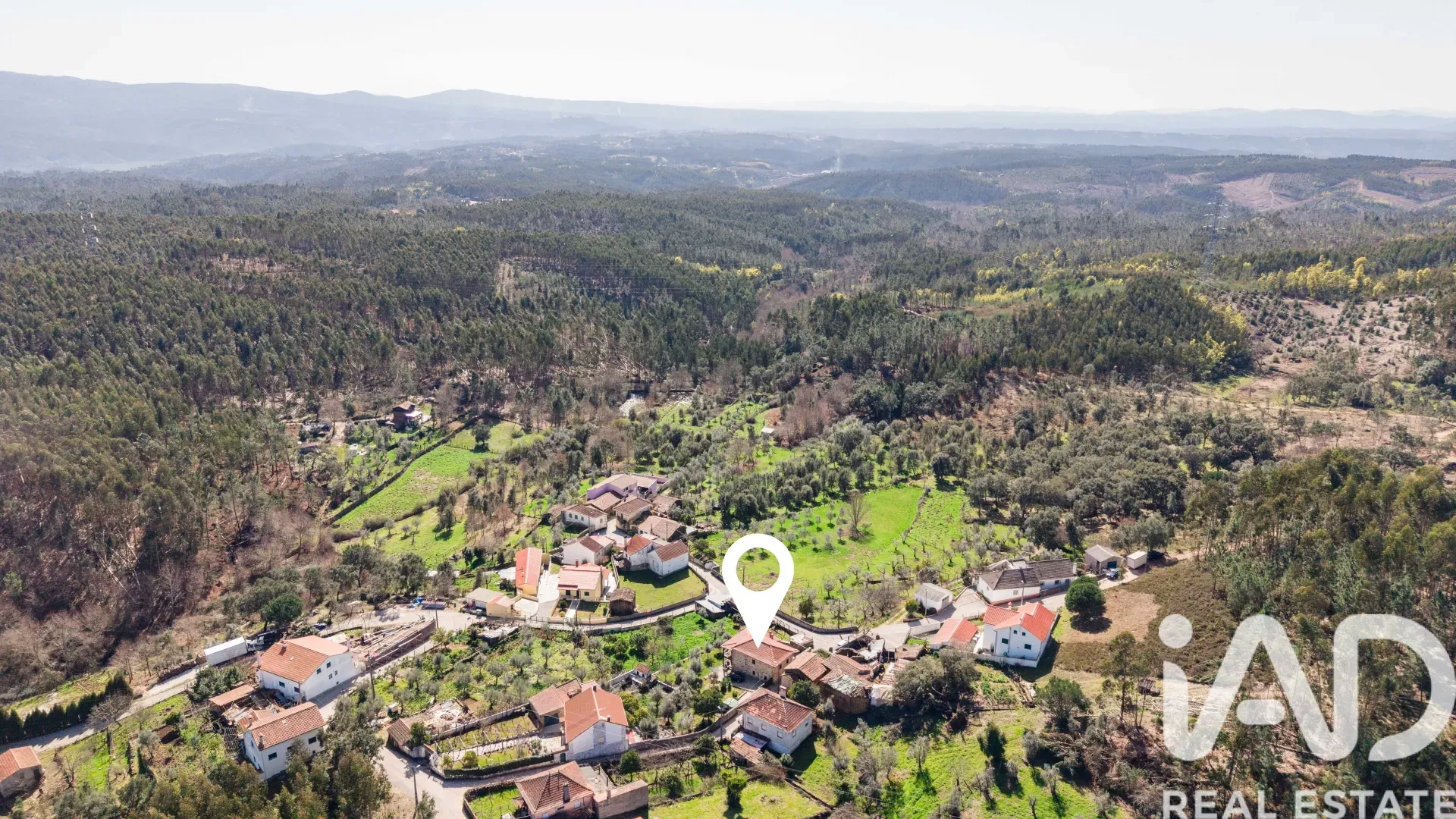 Charming Two-Bedroom House with Garden and Terrace in Pedrógão Grande - View image 36 of 37