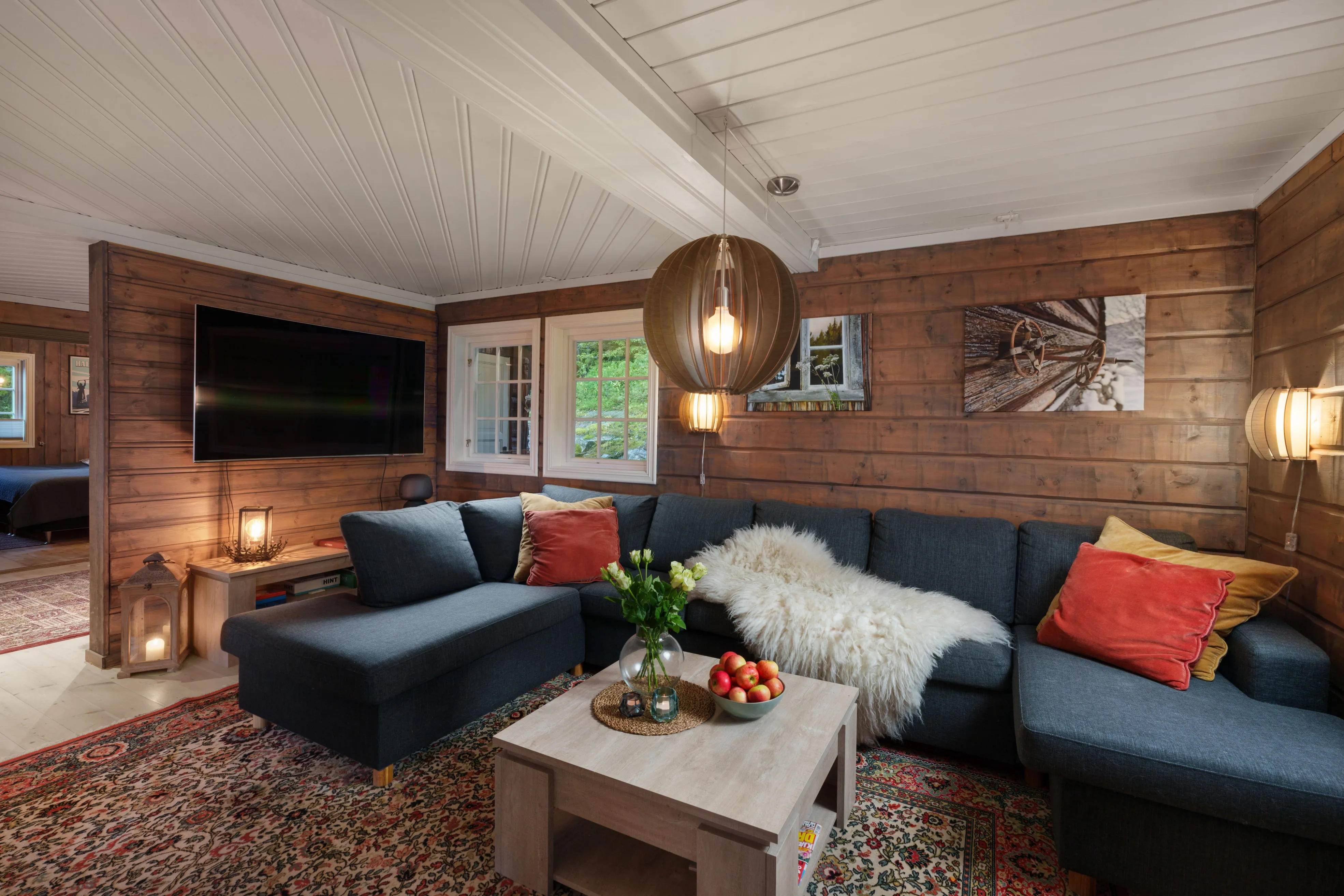 Spacious 5-Bedroom Cabin Near Nesfjellet Ski Centre, Norway - View image 9 of 45